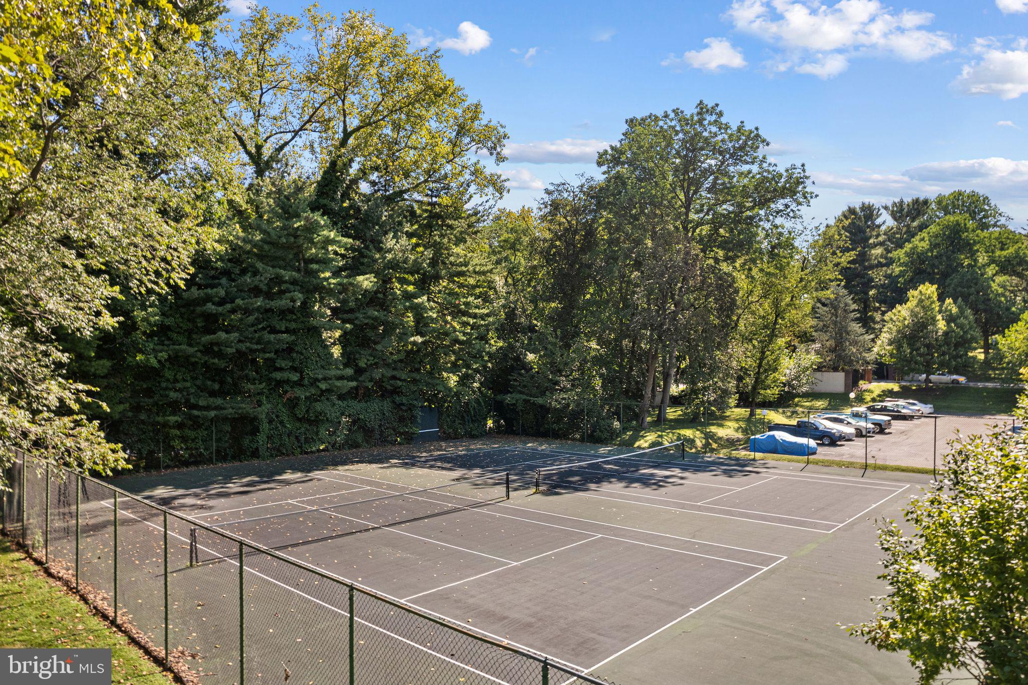 4000 GYPSY LANE 605F2