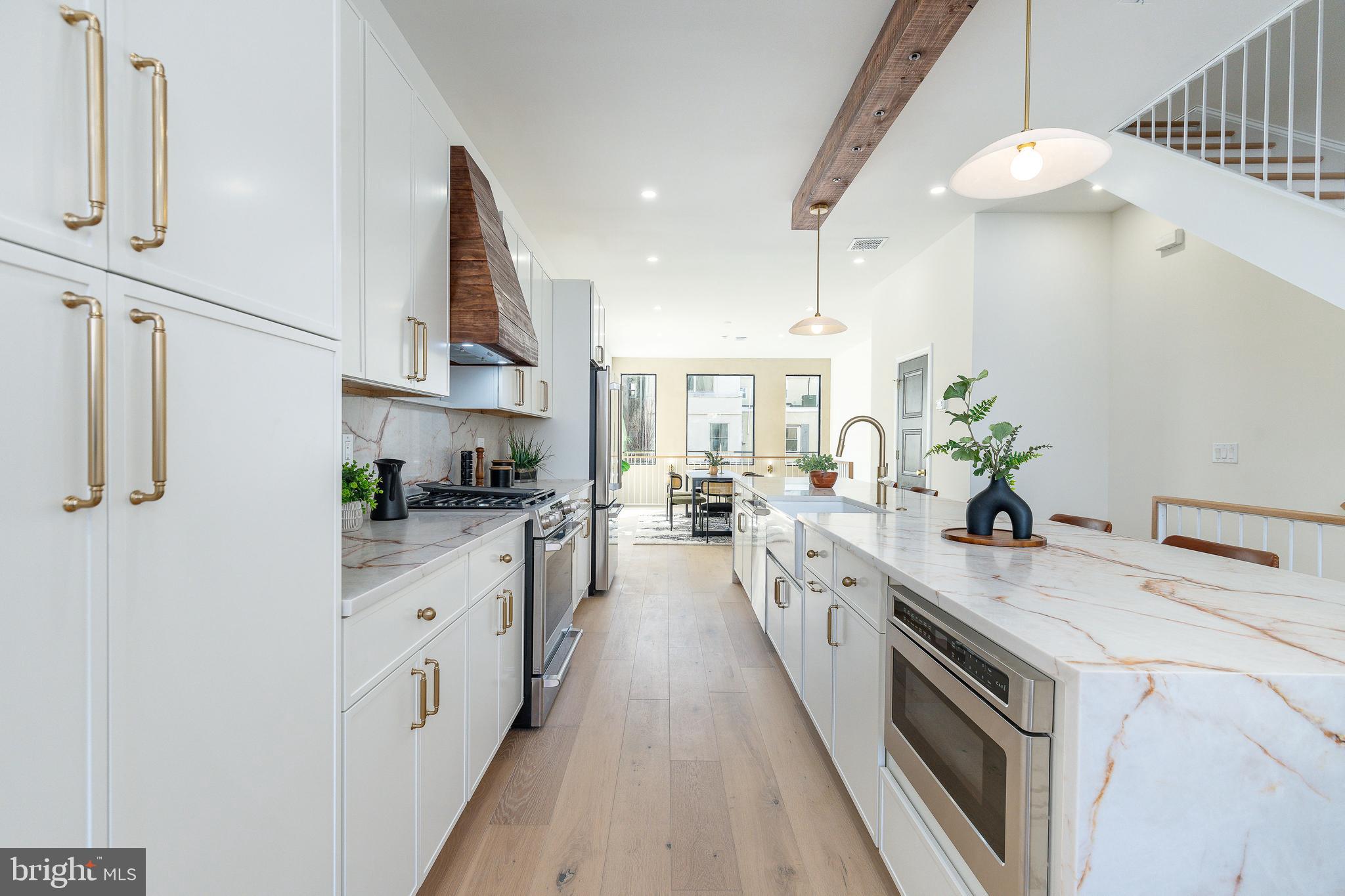 1014 ELLSWORTH STREET