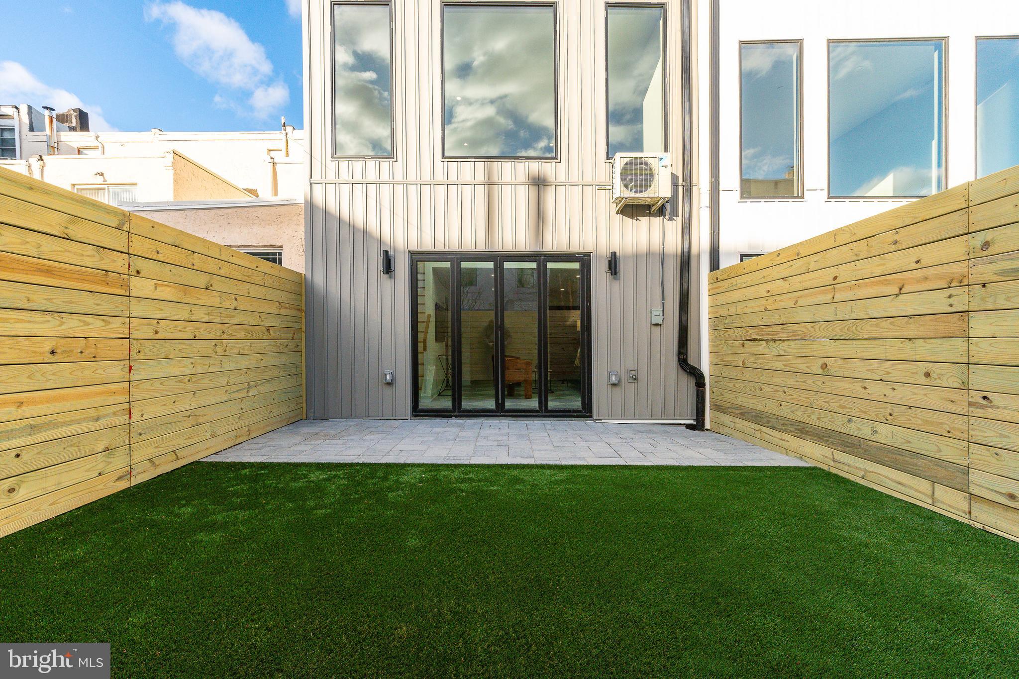 1014 ELLSWORTH STREET