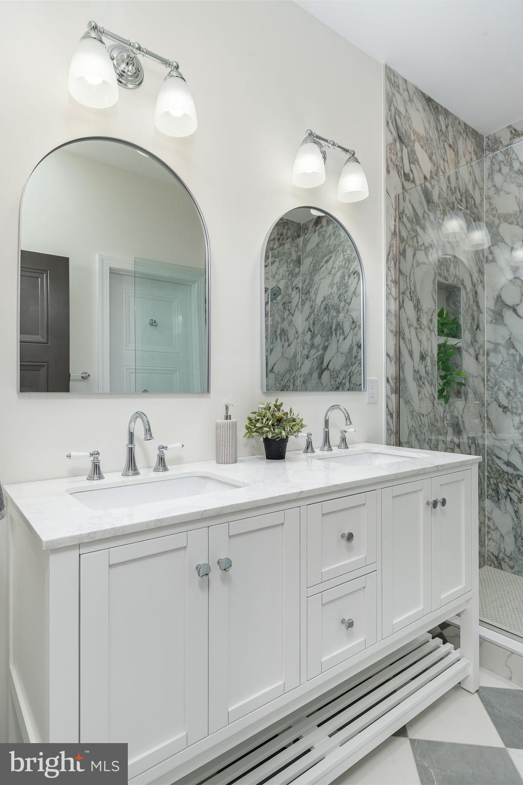 1014 ELLSWORTH STREET