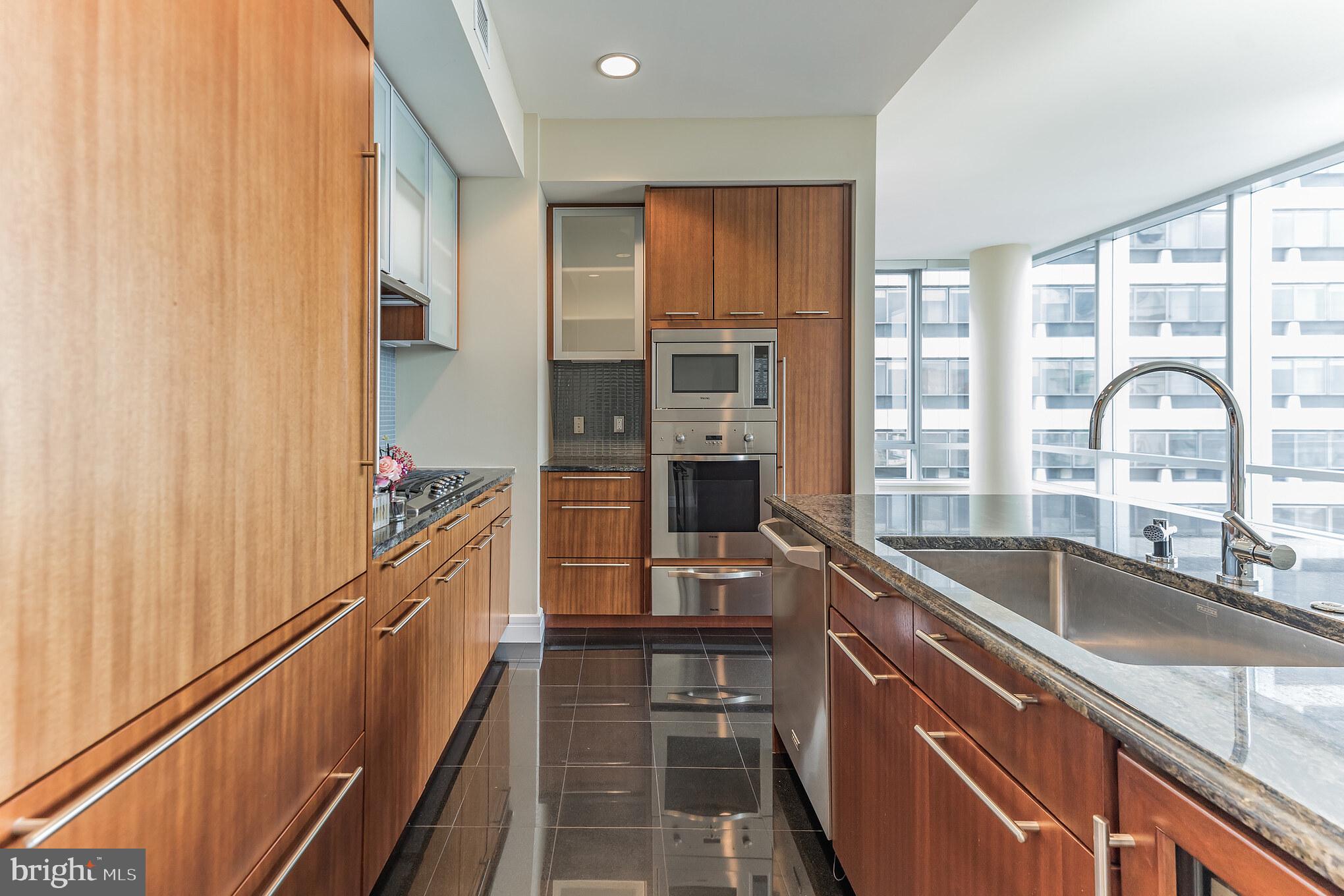 1414 S PENN SQUARE 27F