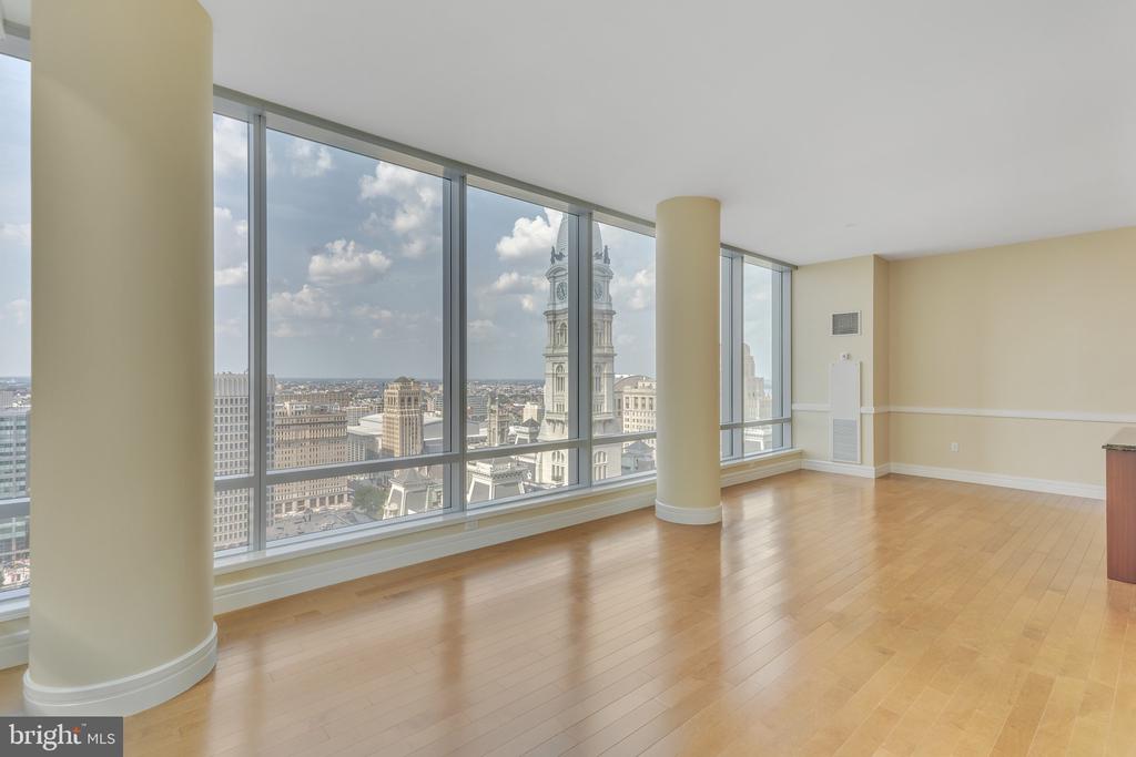 1414 S PENN SQUARE 27F