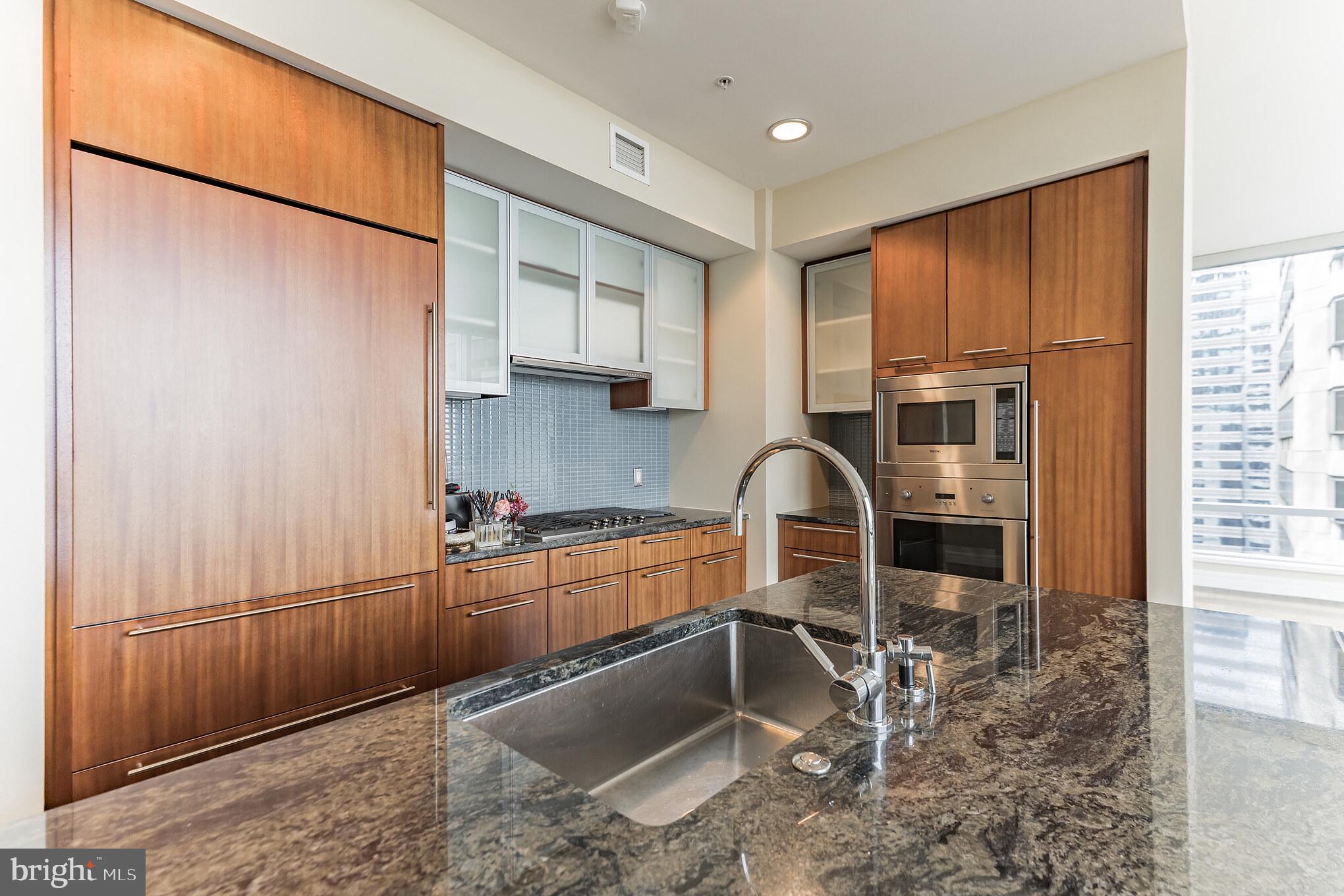 1414 S PENN SQUARE 27F