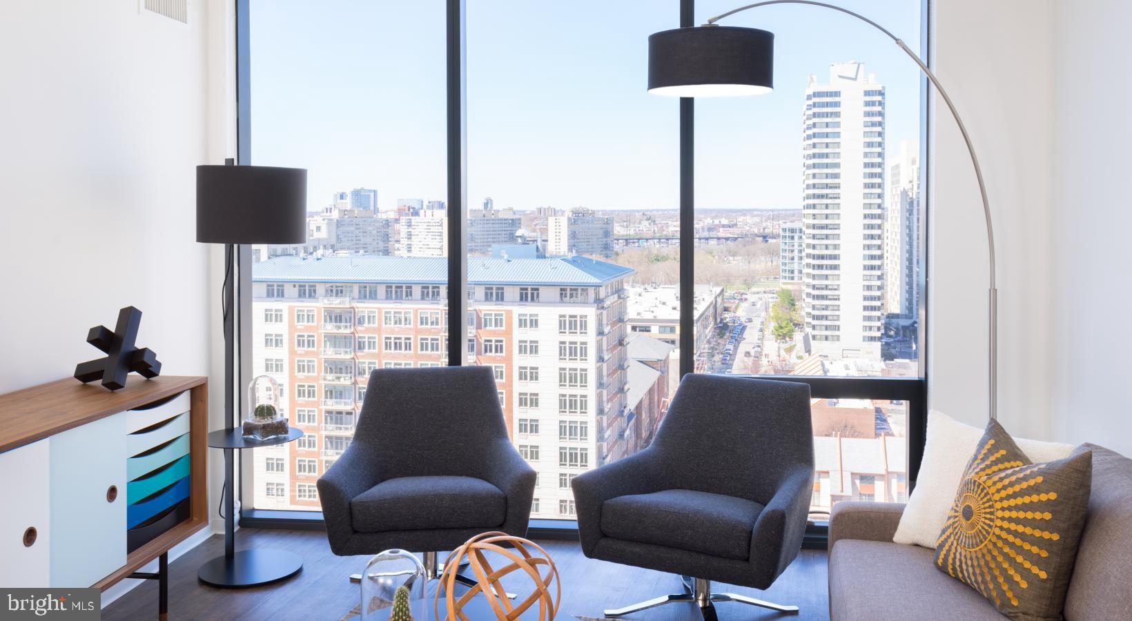 450 N 18TH STREET 1B-0302