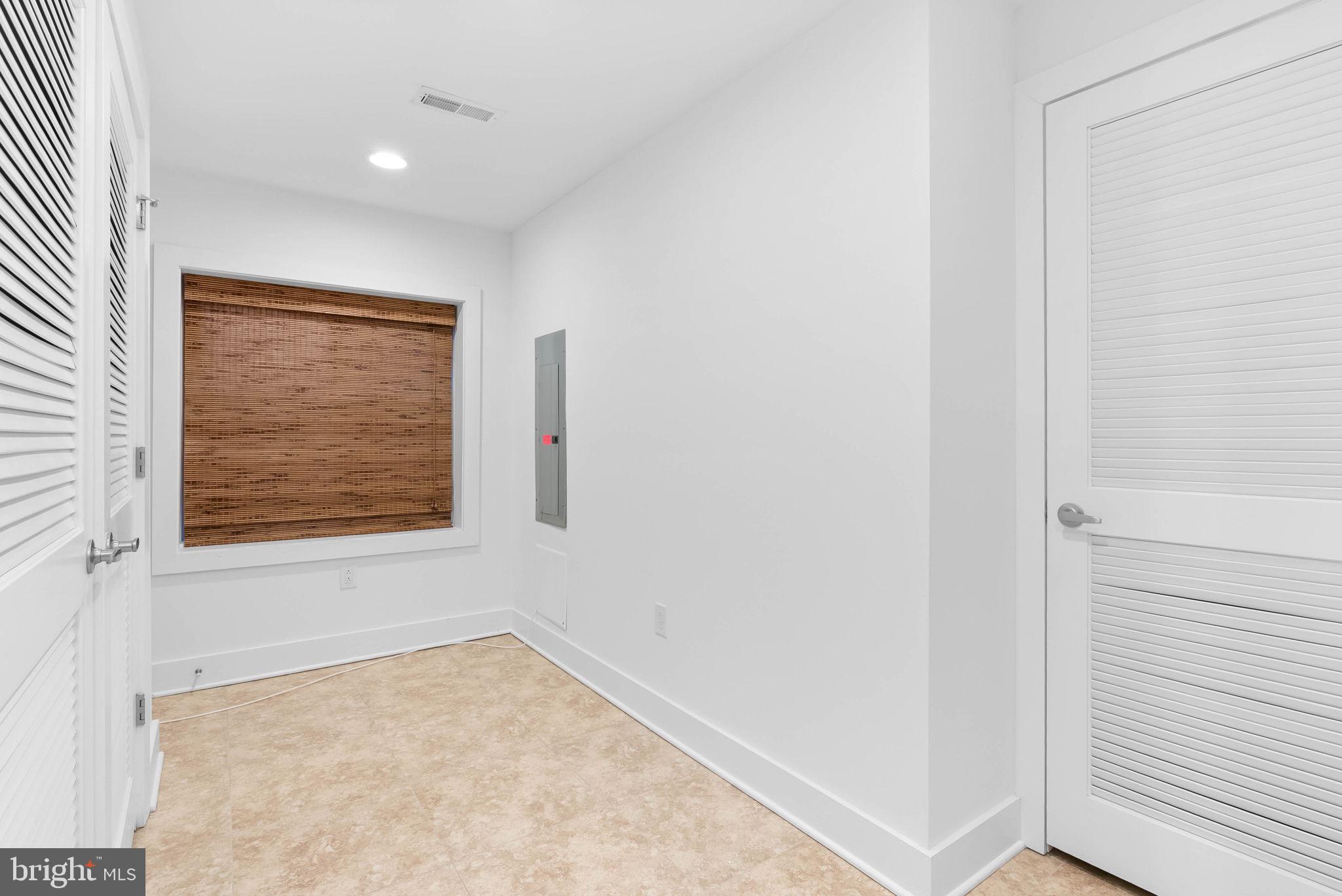 740 S COLUMBUS BOULEVARD 50