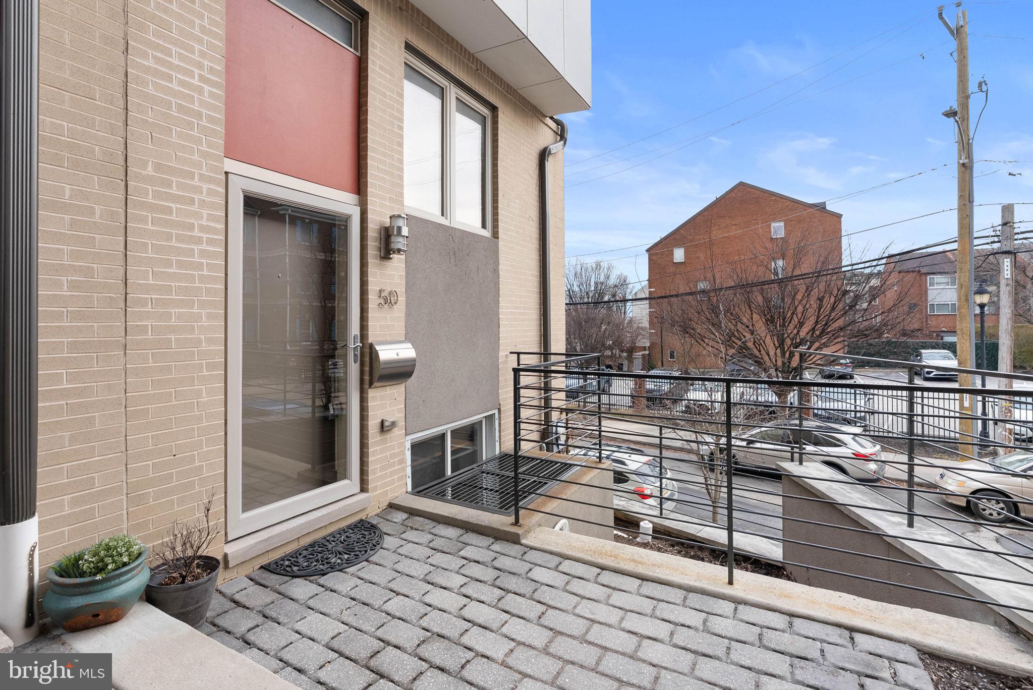 740 S COLUMBUS BOULEVARD 50