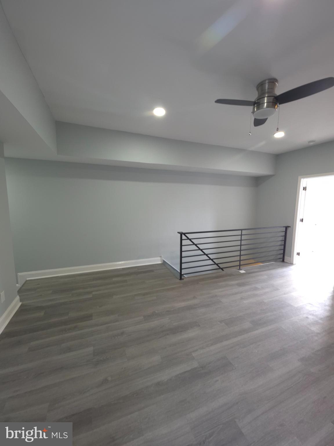 1133 W SOMERSET STREET 2