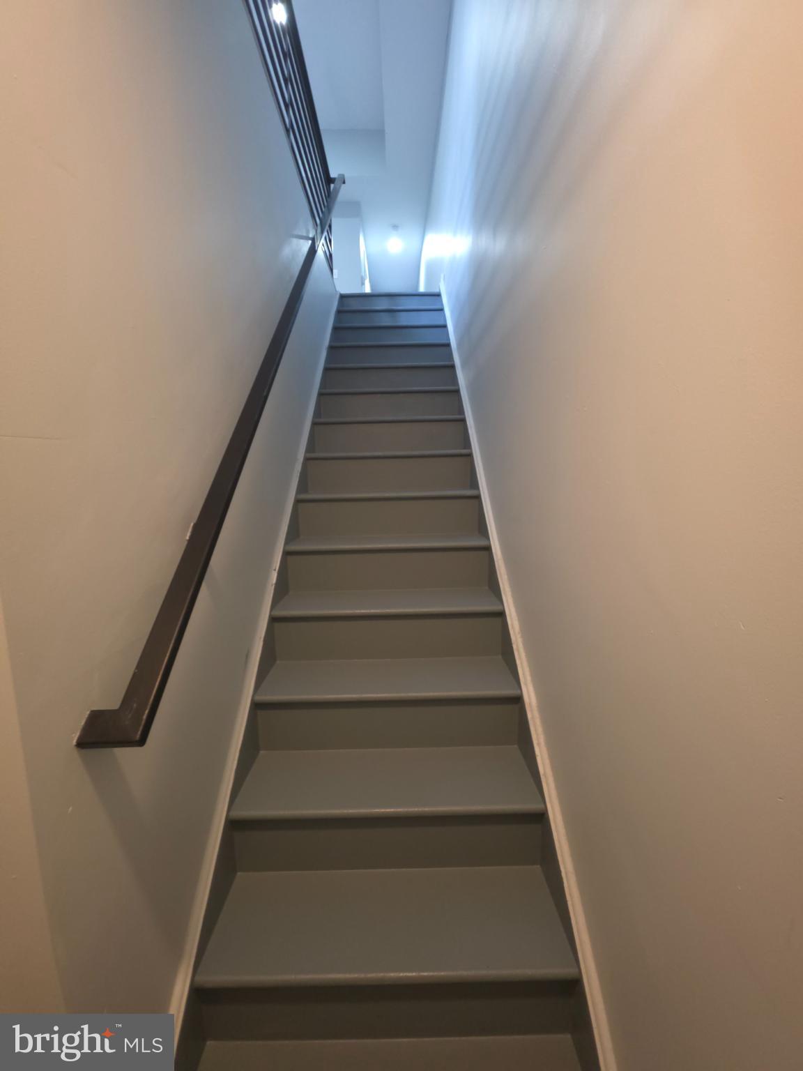 1133 W SOMERSET STREET 2