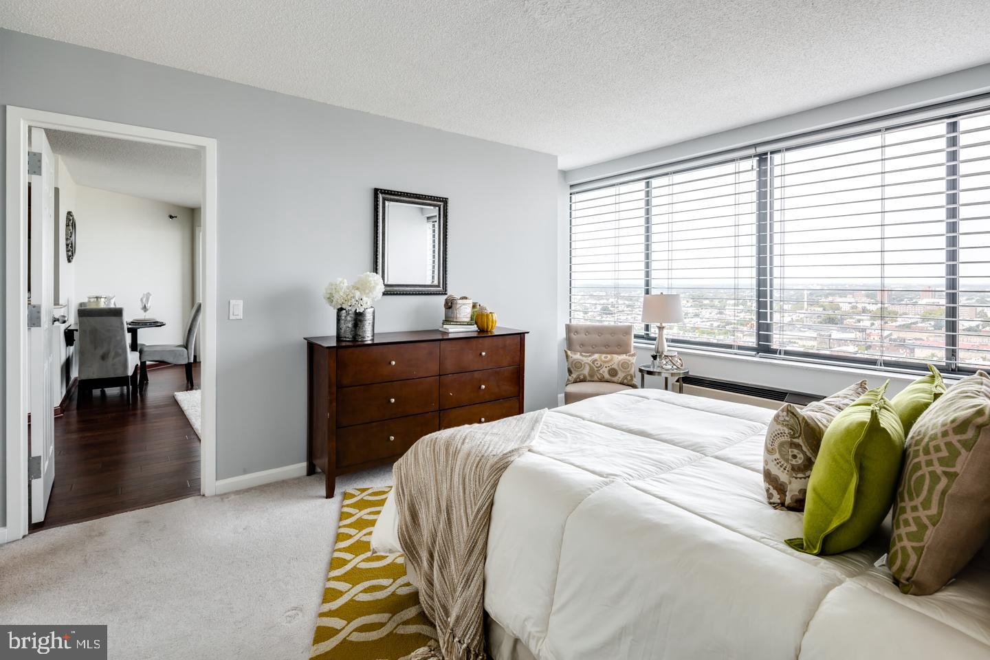 2001 HAMILTON STREET P501