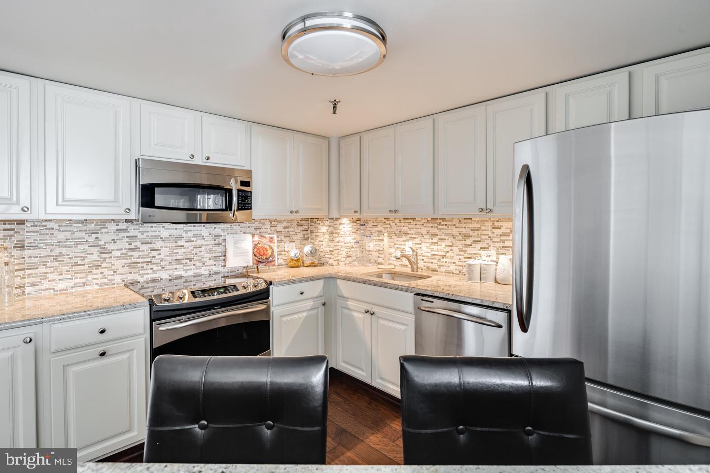 2001 HAMILTON STREET P501