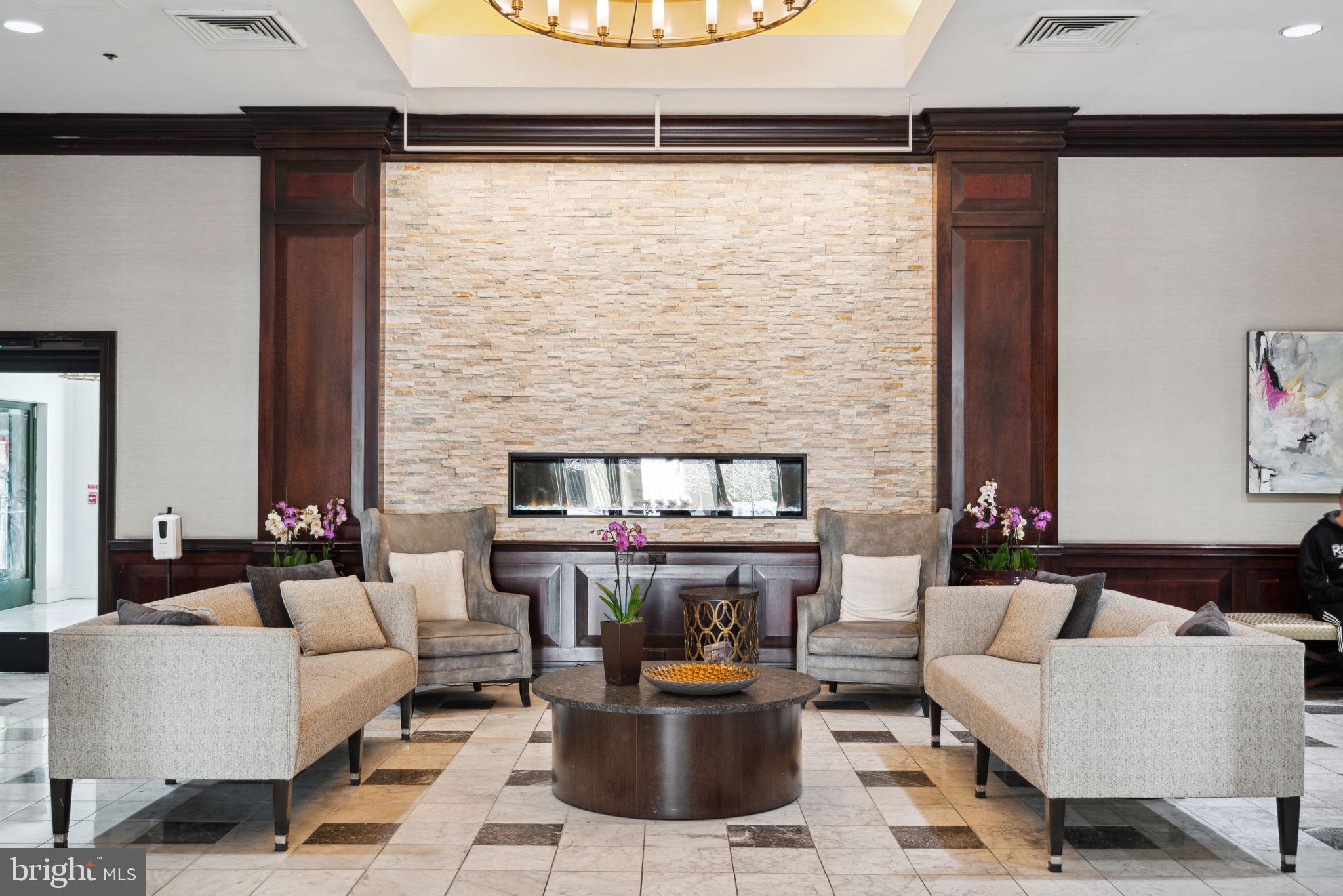 2001 HAMILTON STREET P501