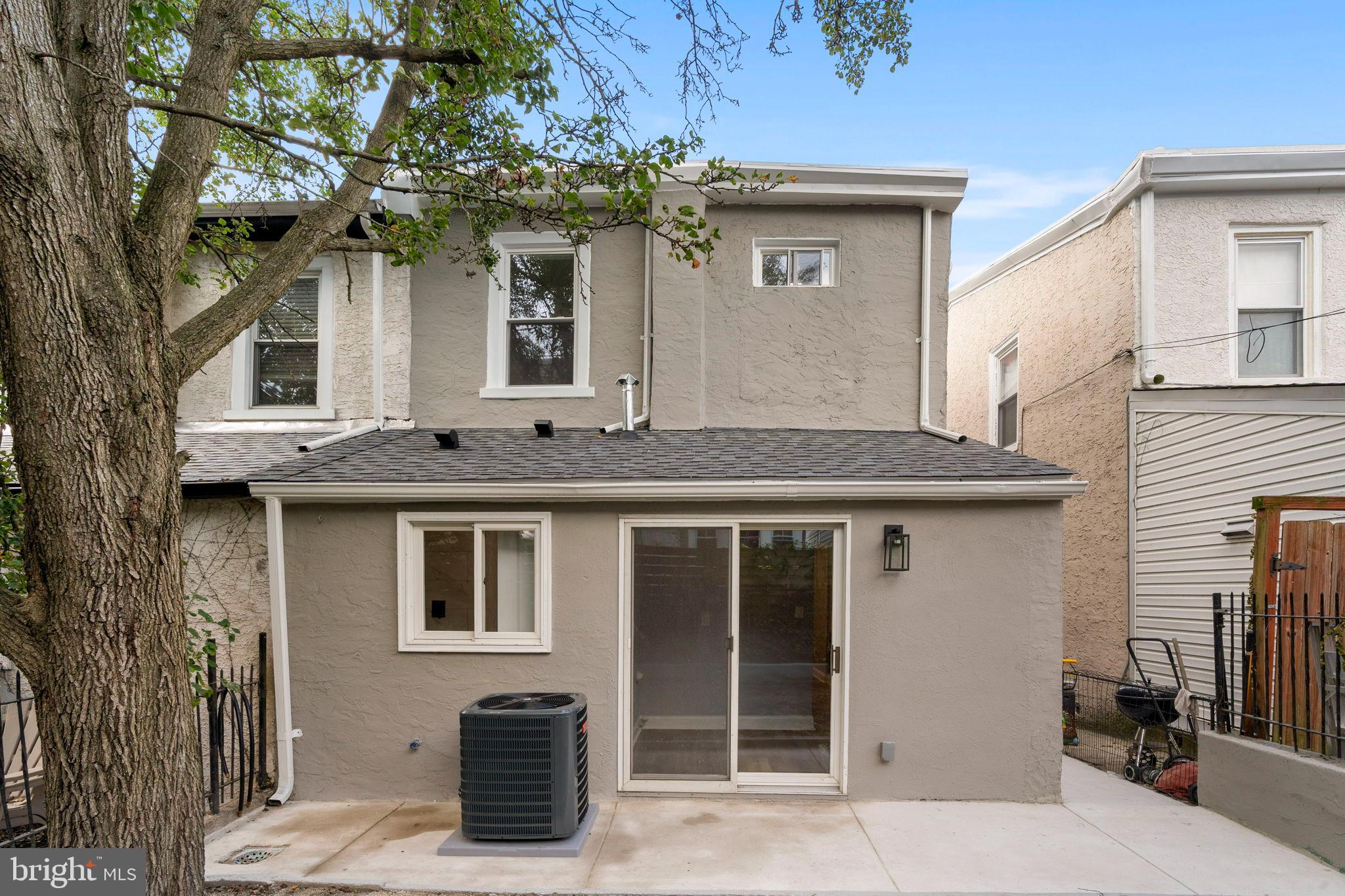 3464 DIVISION STREET