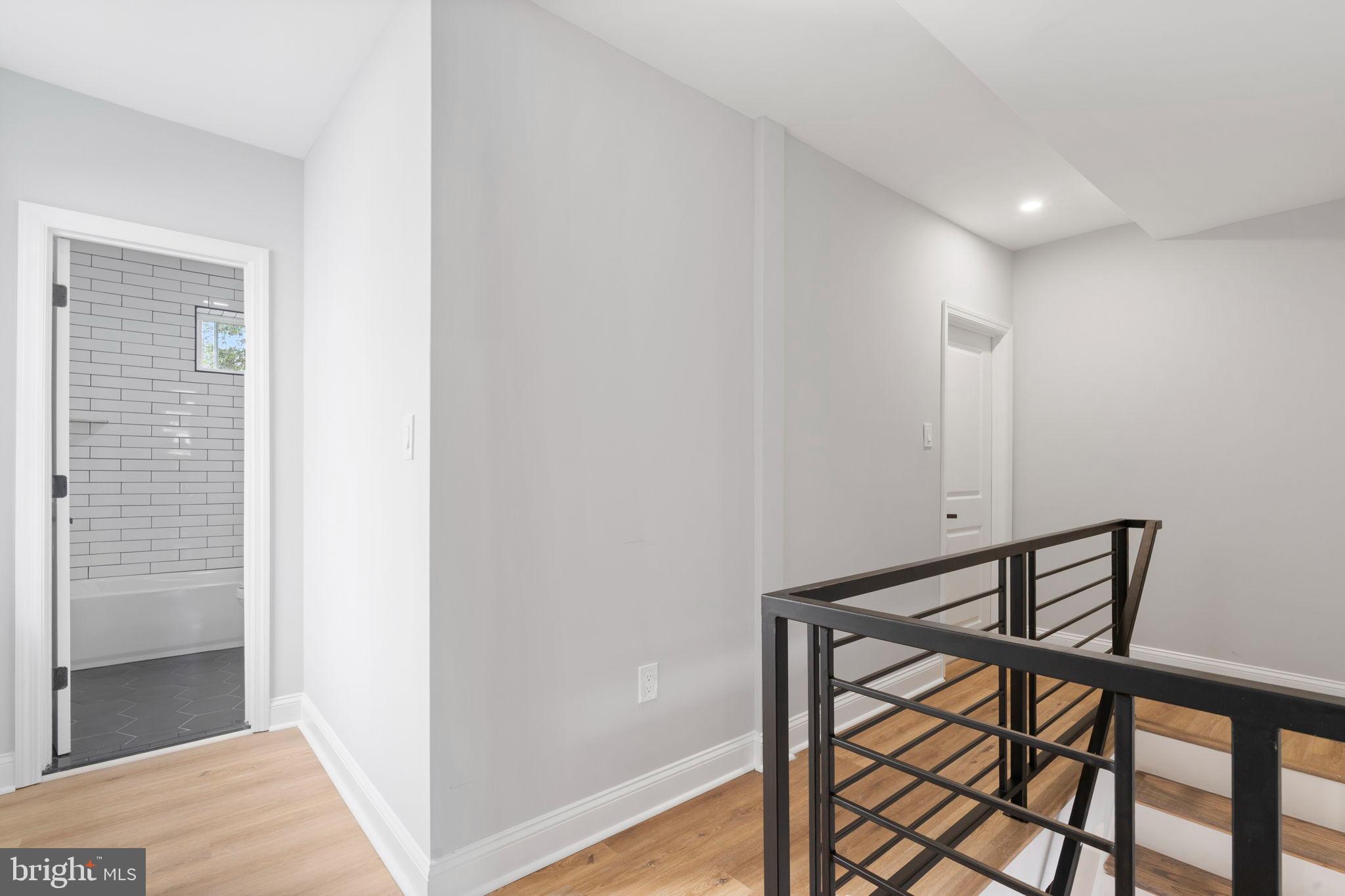 3464 DIVISION STREET