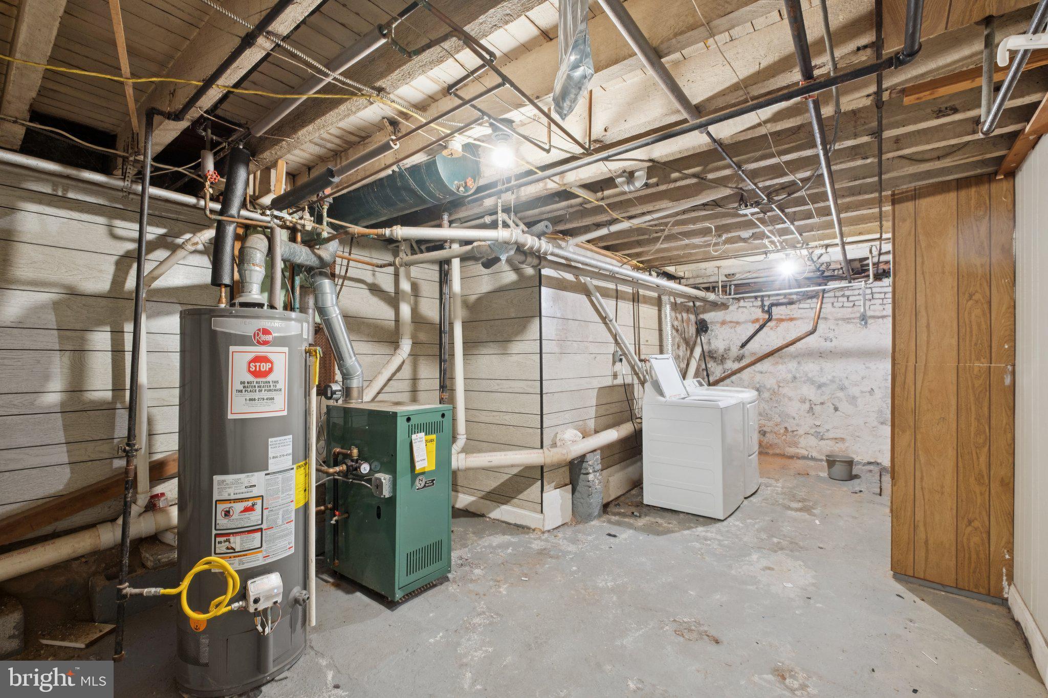 2411 E BOSTON STREET