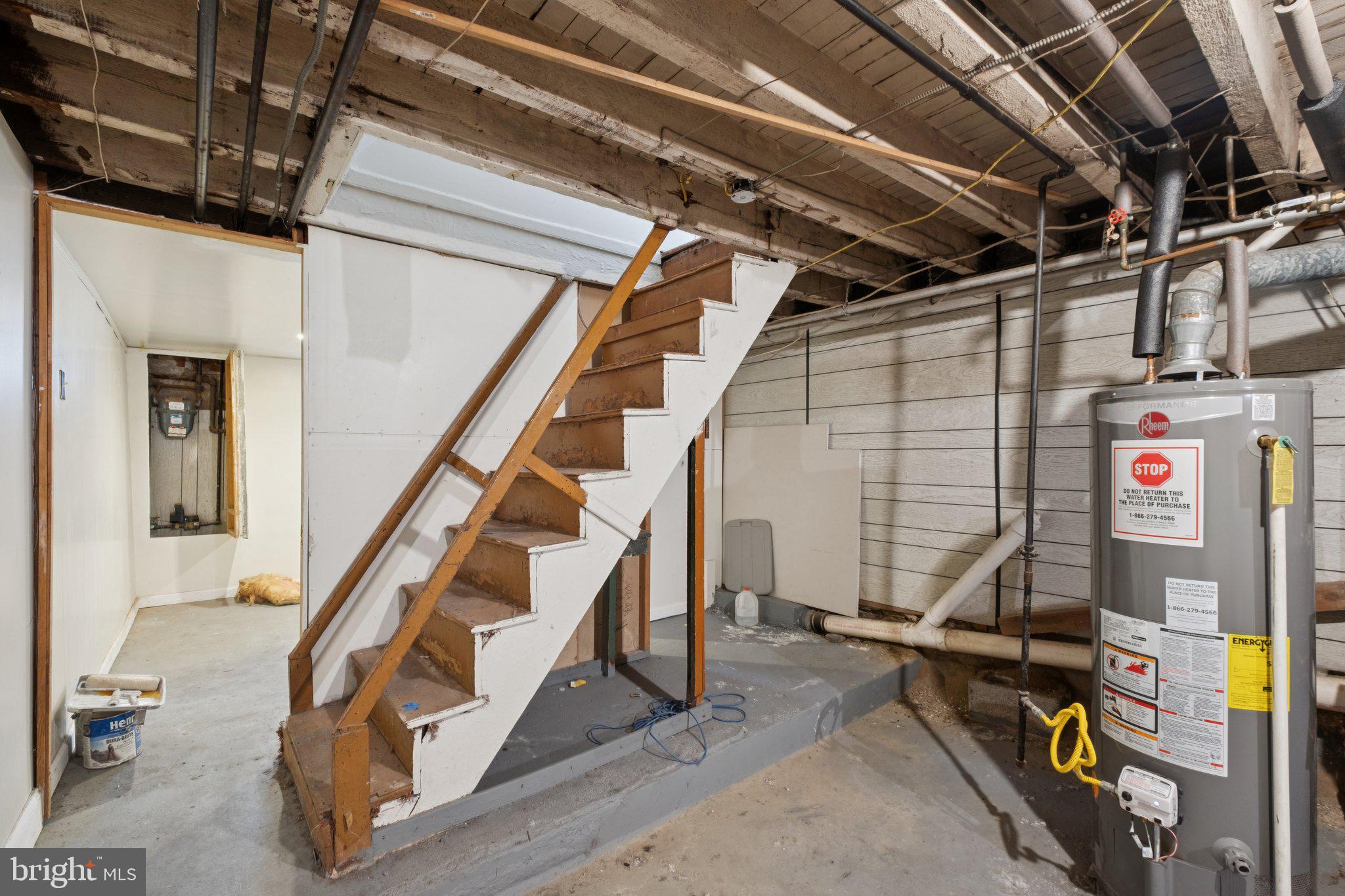 2411 E BOSTON STREET