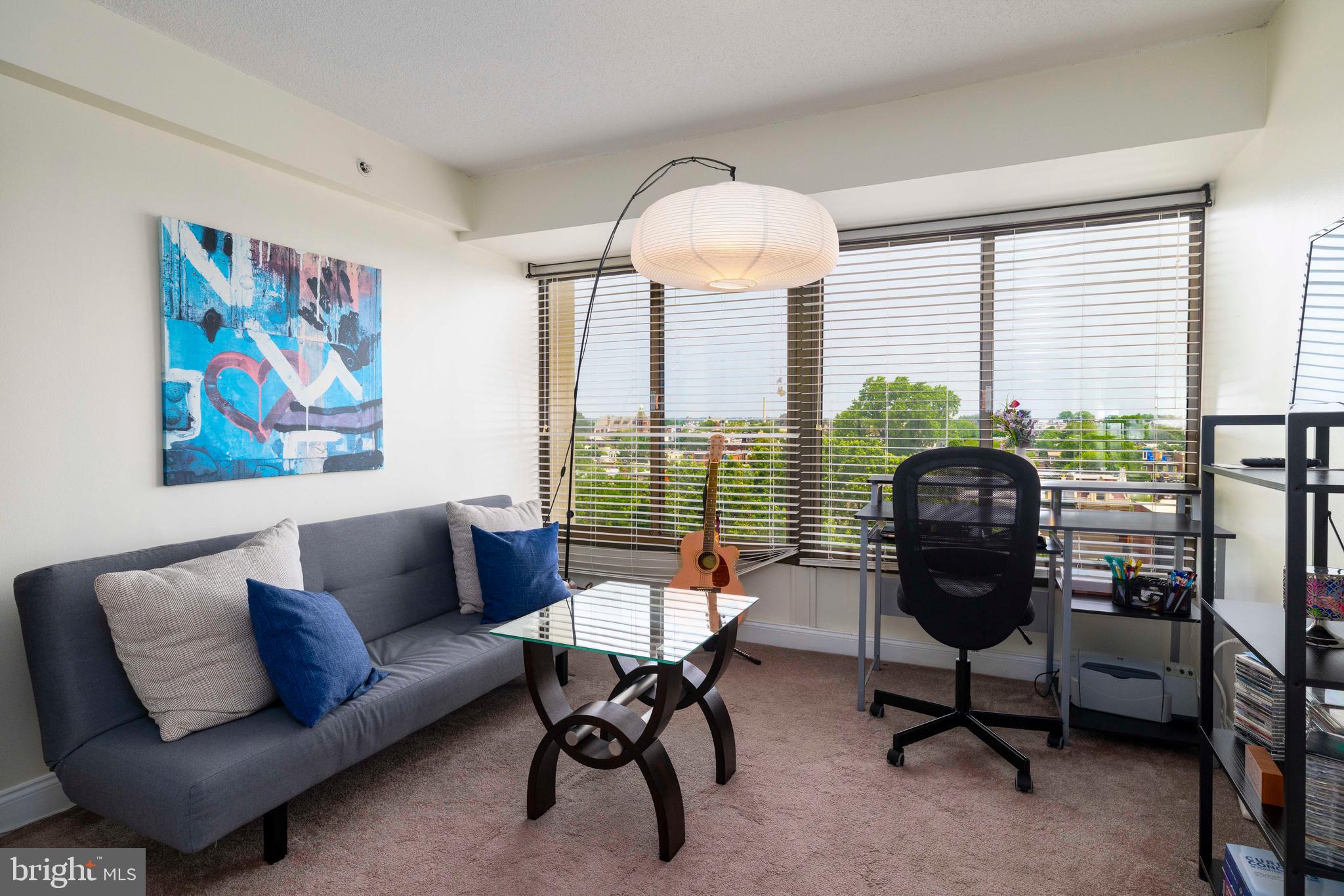 2001 HAMILTON STREET 00 925