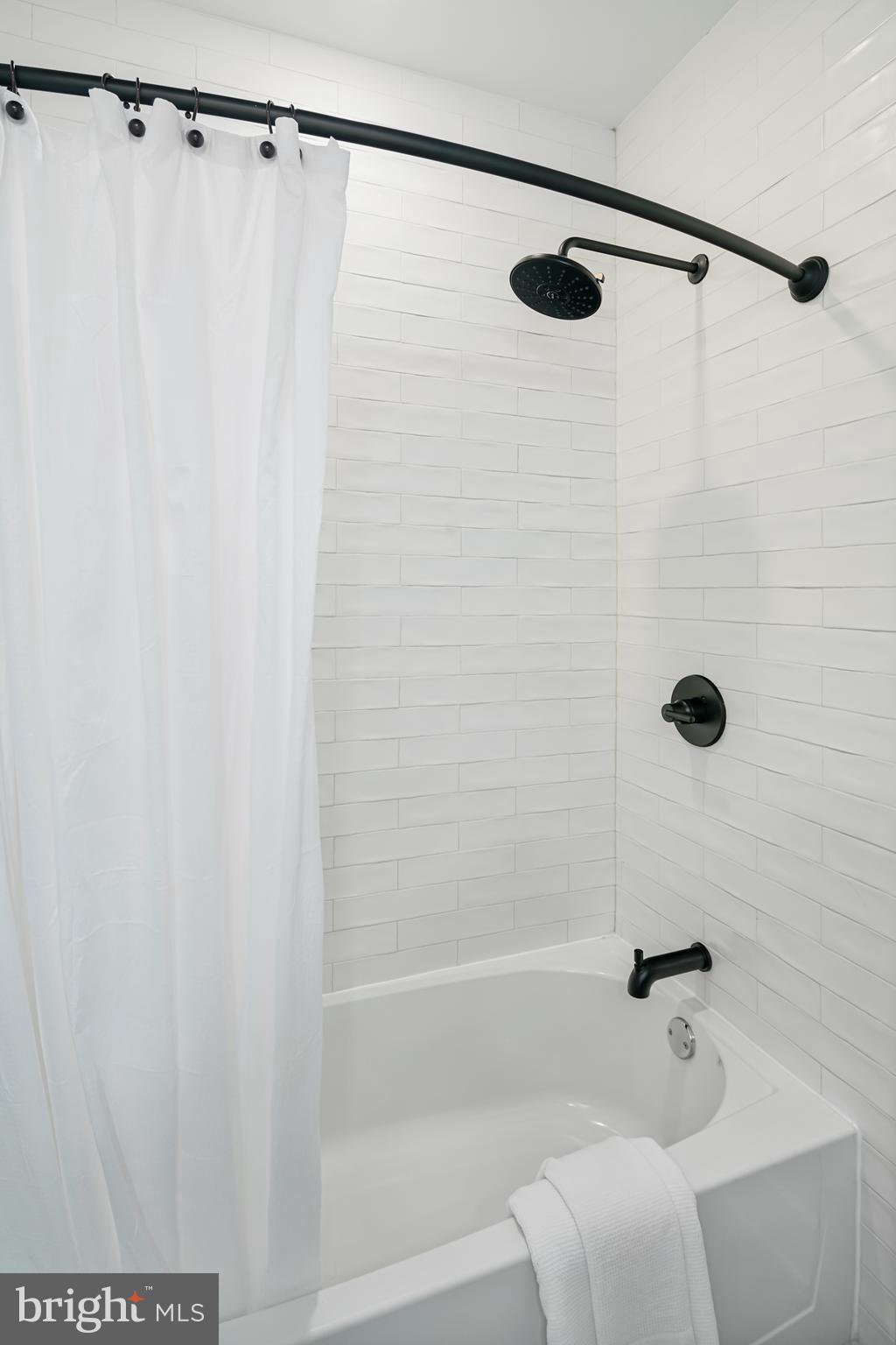 1723 FRANCIS STREET 1A