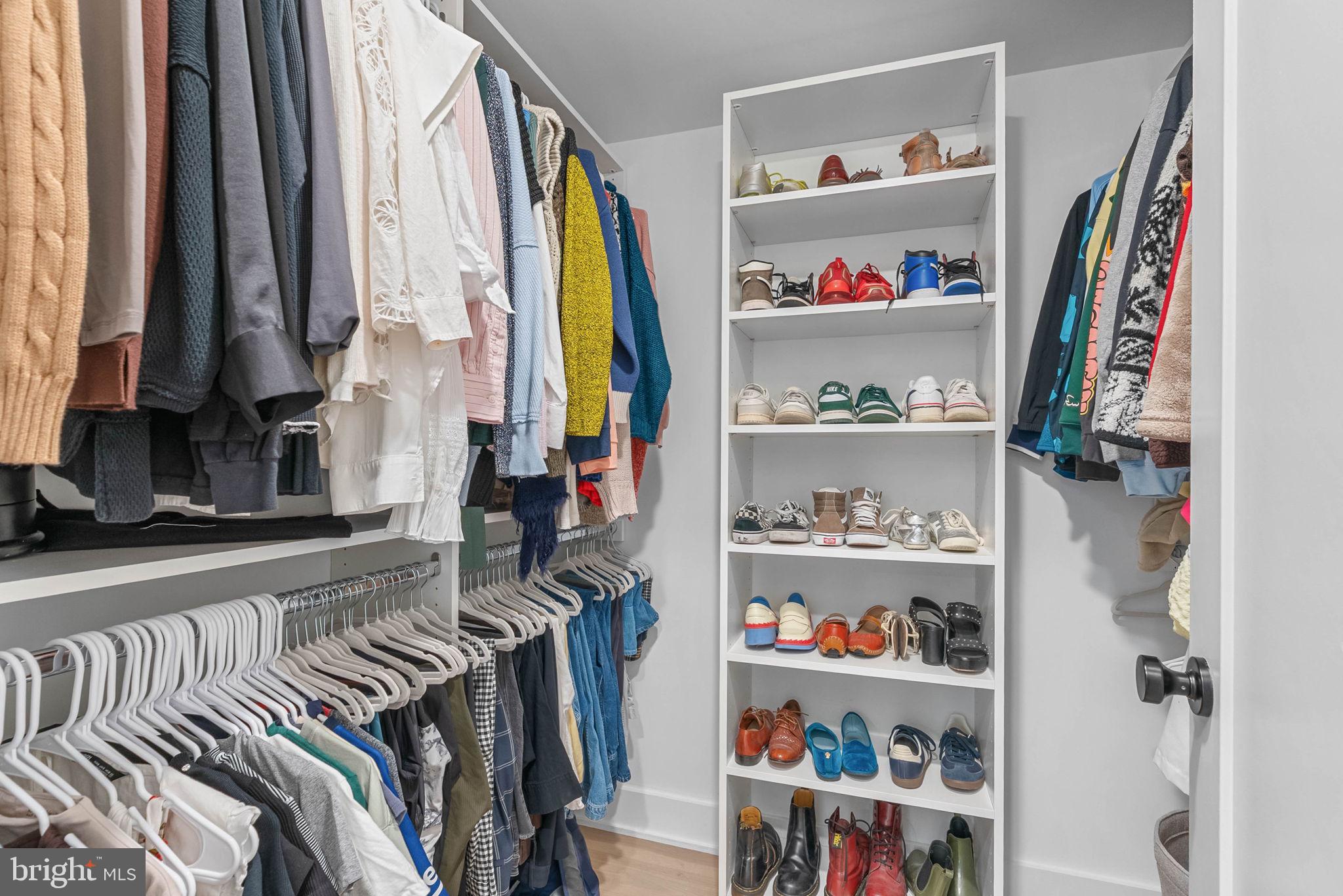 1723 FRANCIS STREET 4E