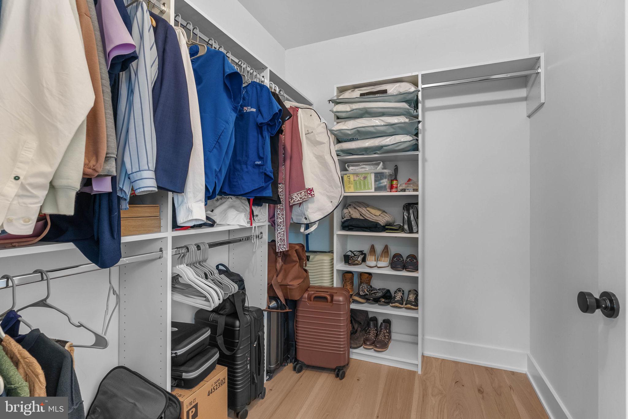 1723 FRANCIS STREET 4E