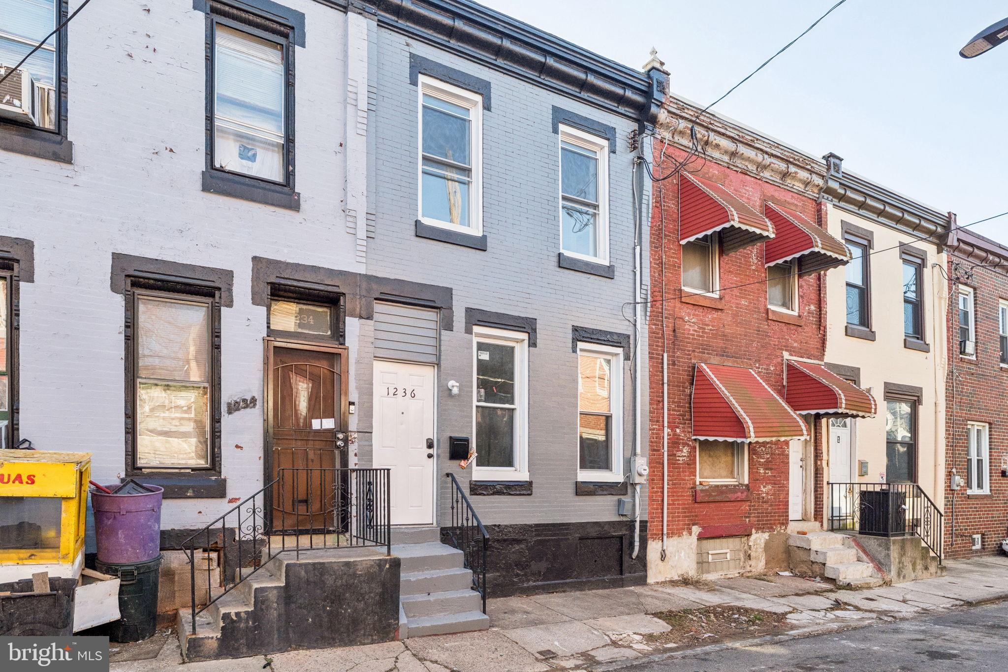 1236 W SERGEANT STREET