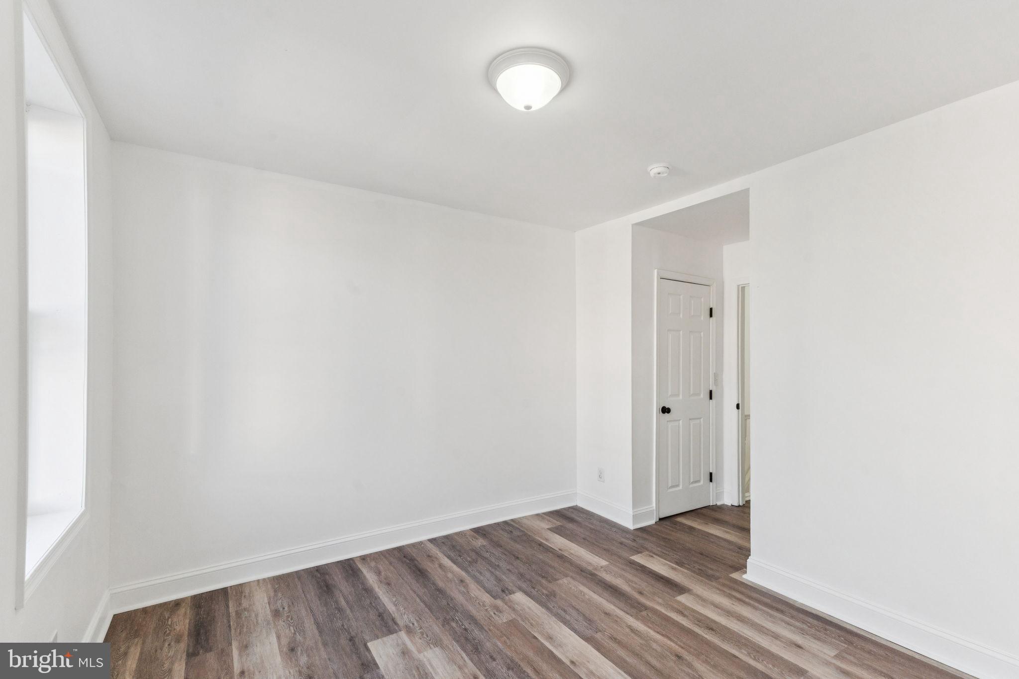 1236 W SERGEANT STREET