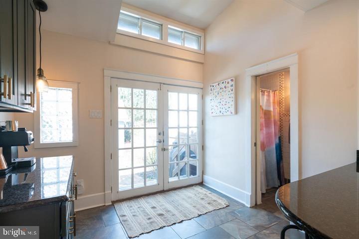 229 E BENEZET STREET