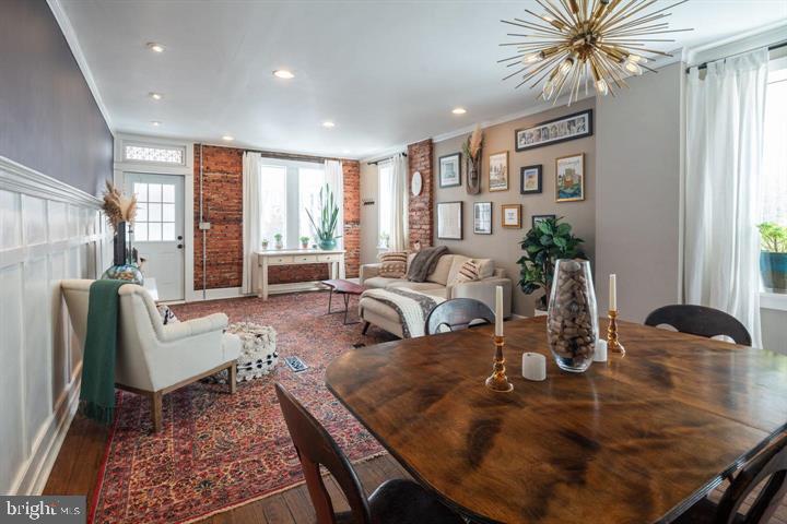 229 E BENEZET STREET