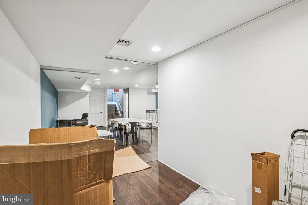 513 S 2ND STREET