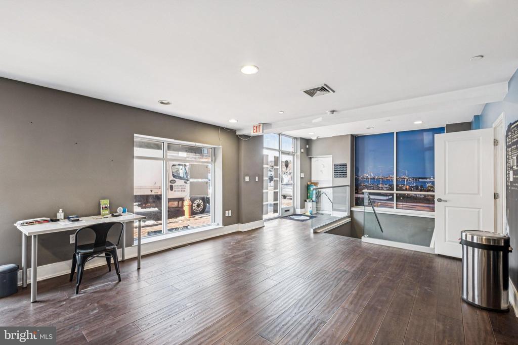 513 S 2ND STREET