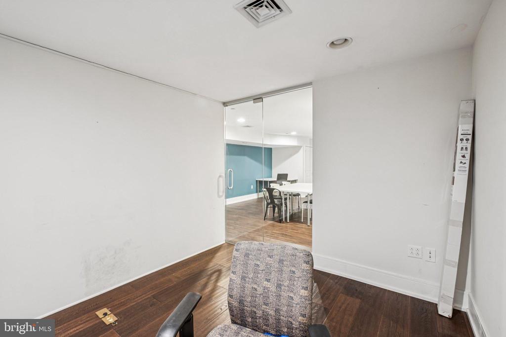 513 S 2ND STREET