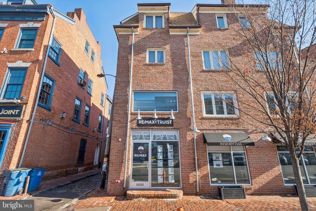 513 S 2ND STREET