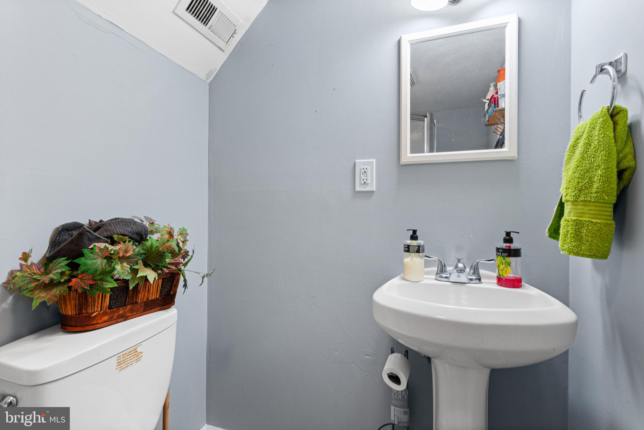 4342 SHELMIRE AVENUE