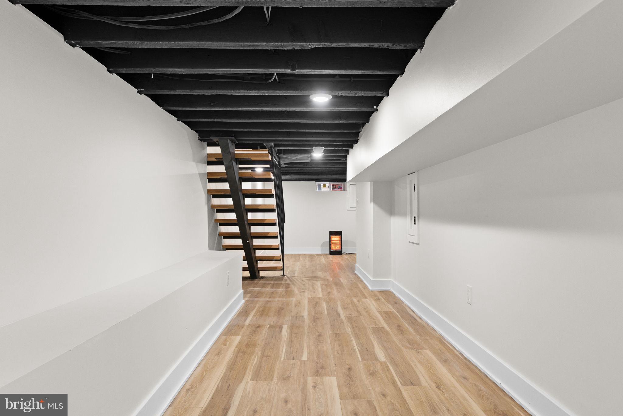 2308 CHRISTIAN STREET