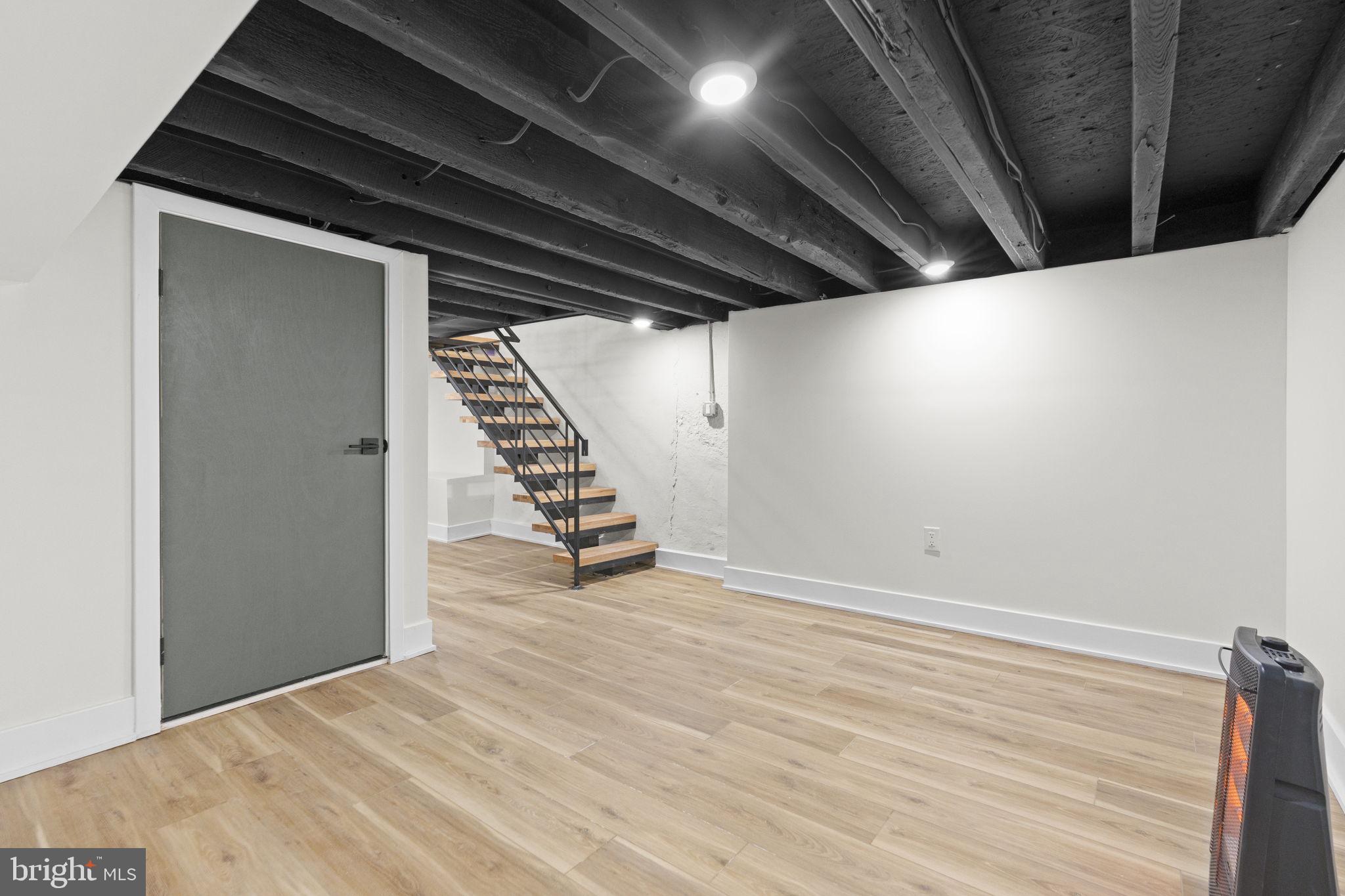 2308 CHRISTIAN STREET