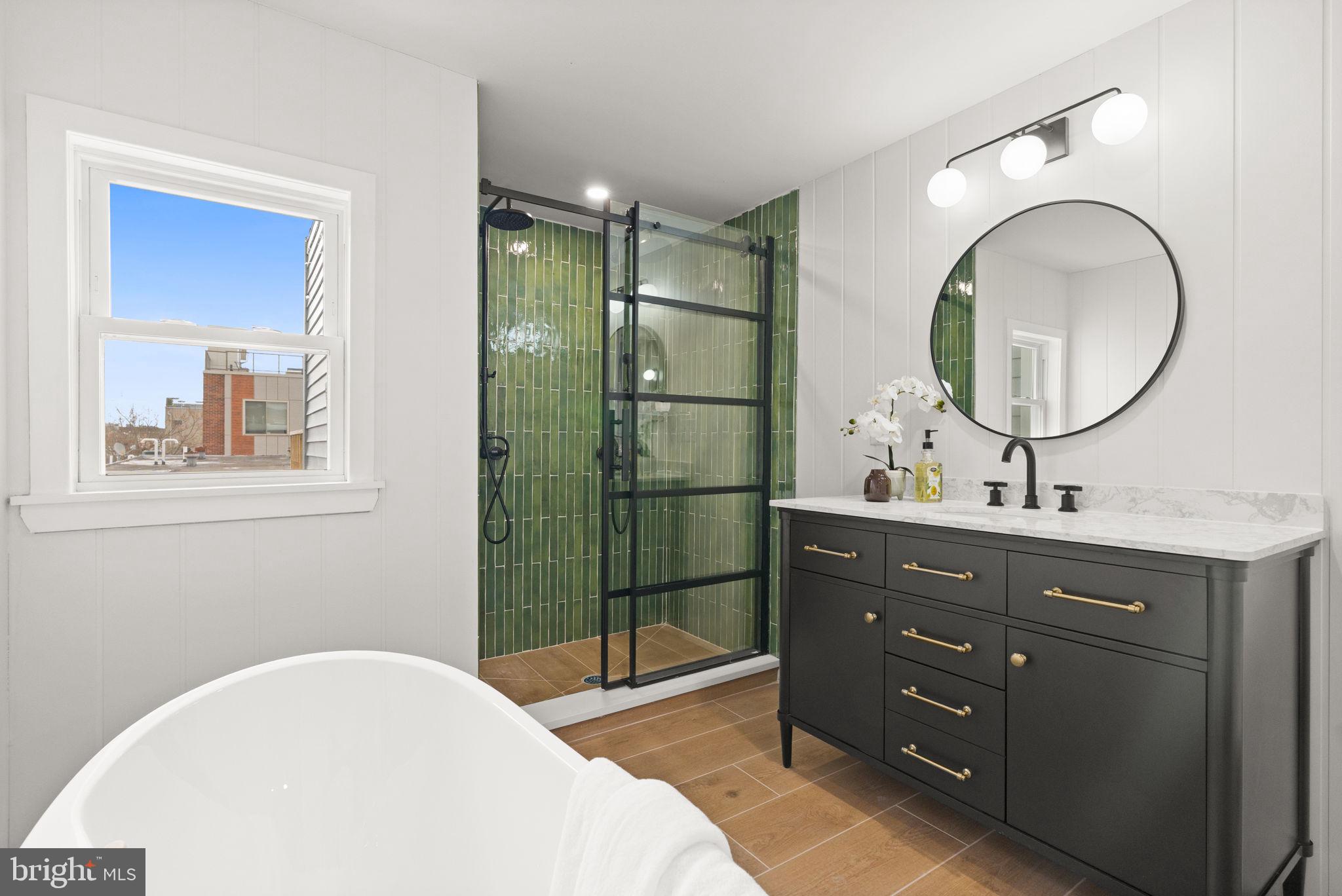 2308 CHRISTIAN STREET