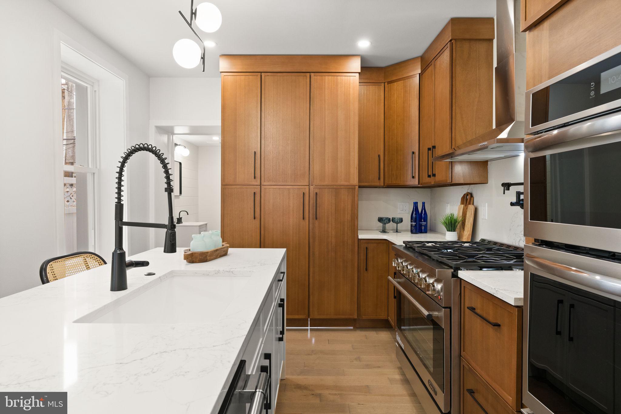 2308 CHRISTIAN STREET