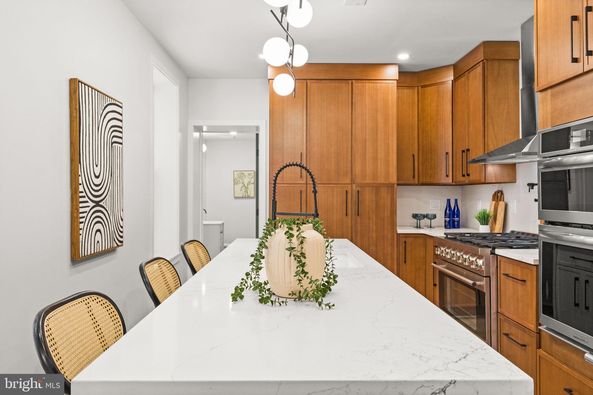 2308 CHRISTIAN STREET