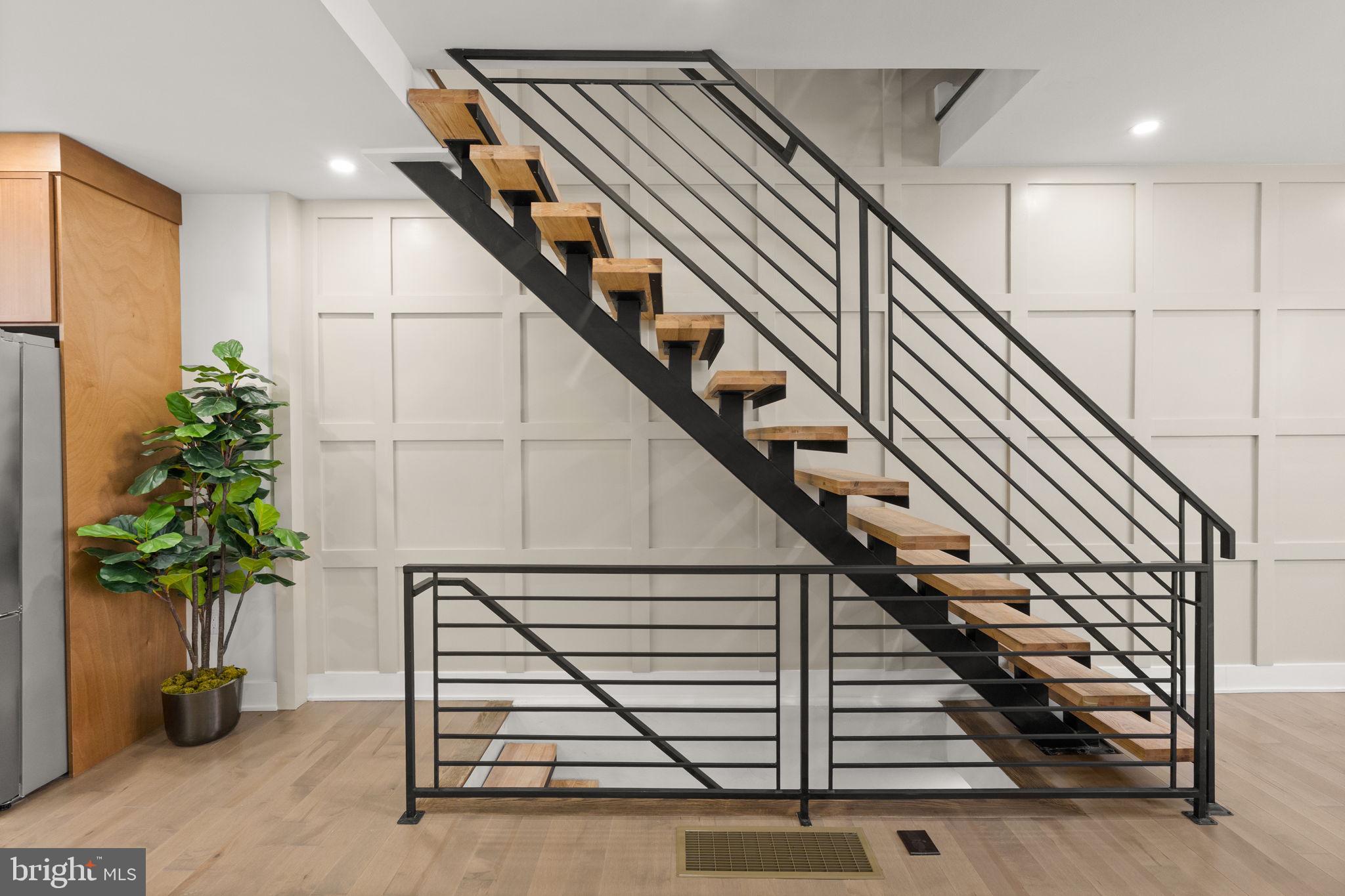 2308 CHRISTIAN STREET