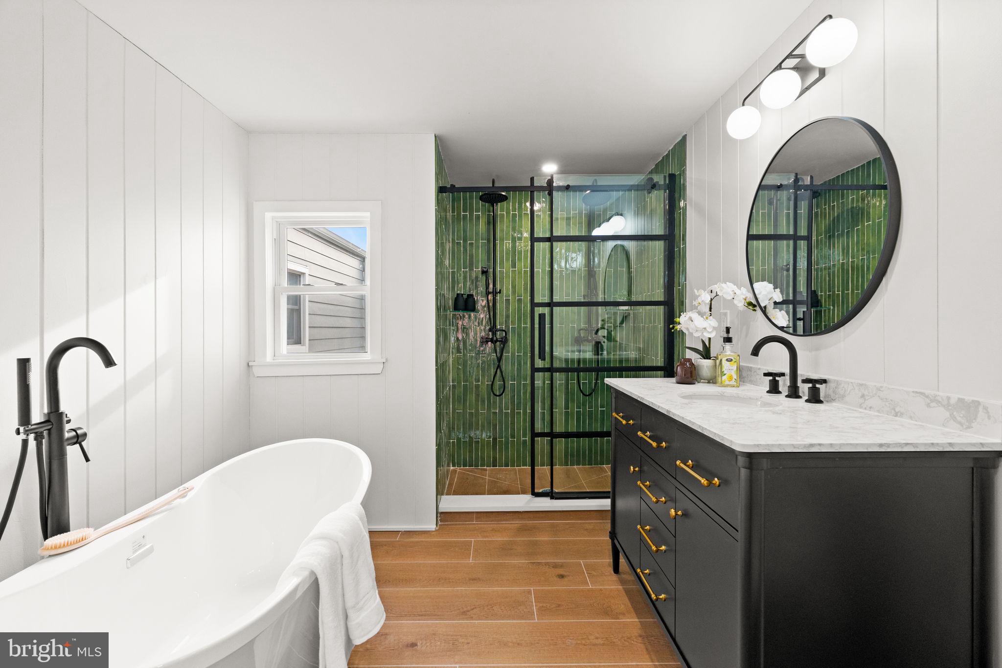 2308 CHRISTIAN STREET