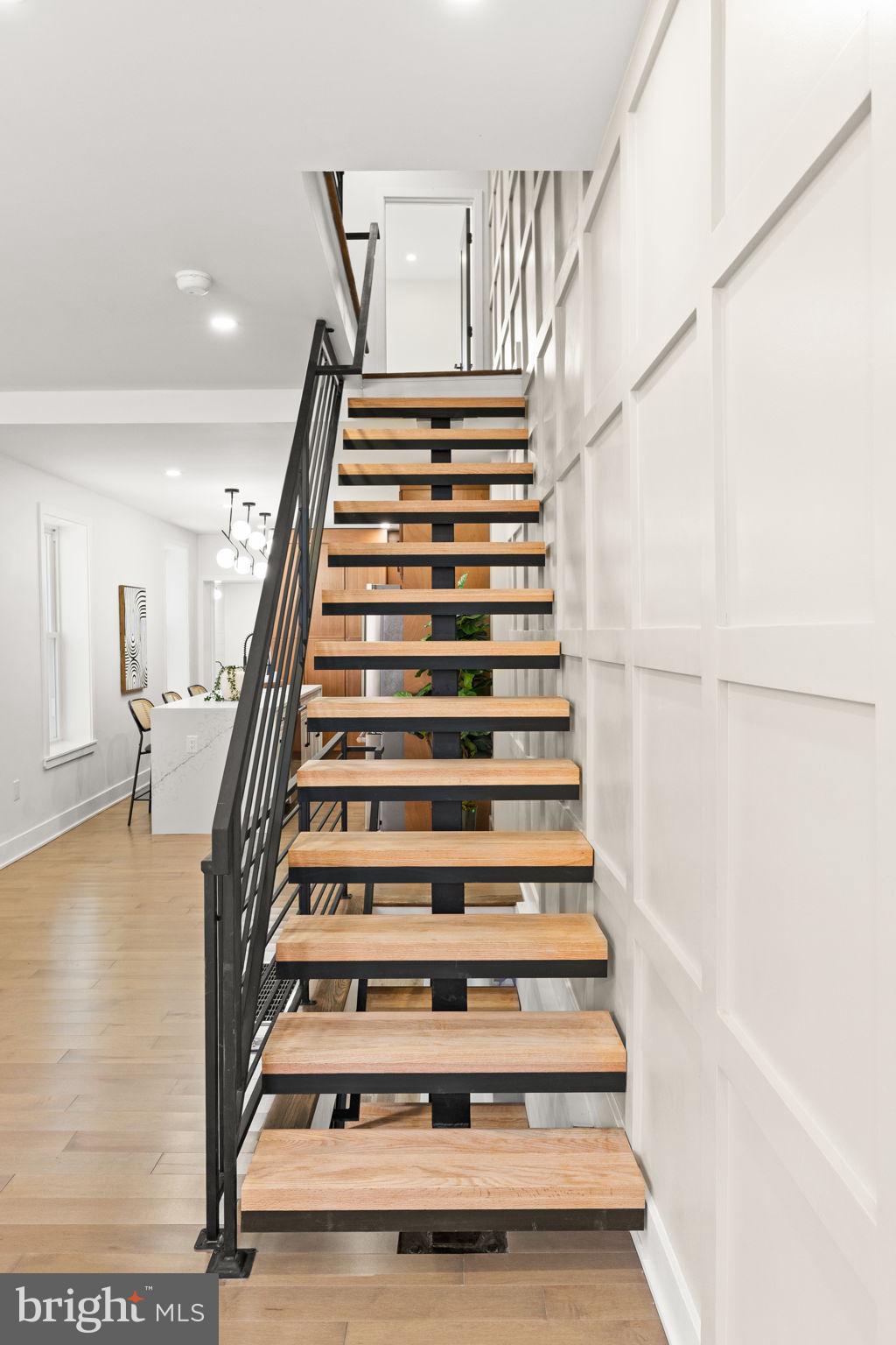 2308 CHRISTIAN STREET