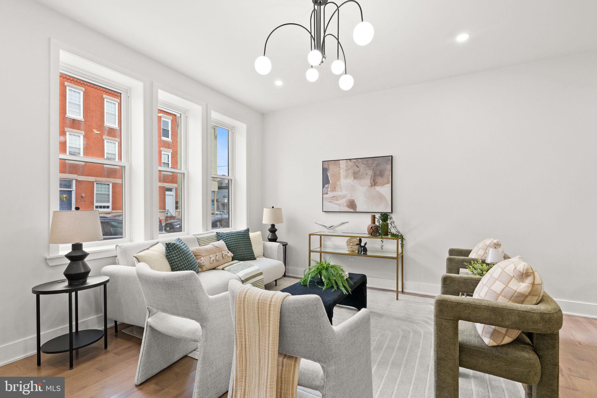 2308 CHRISTIAN STREET