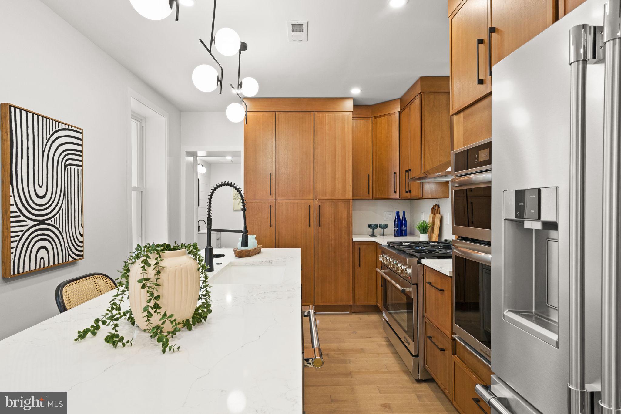 2308 CHRISTIAN STREET