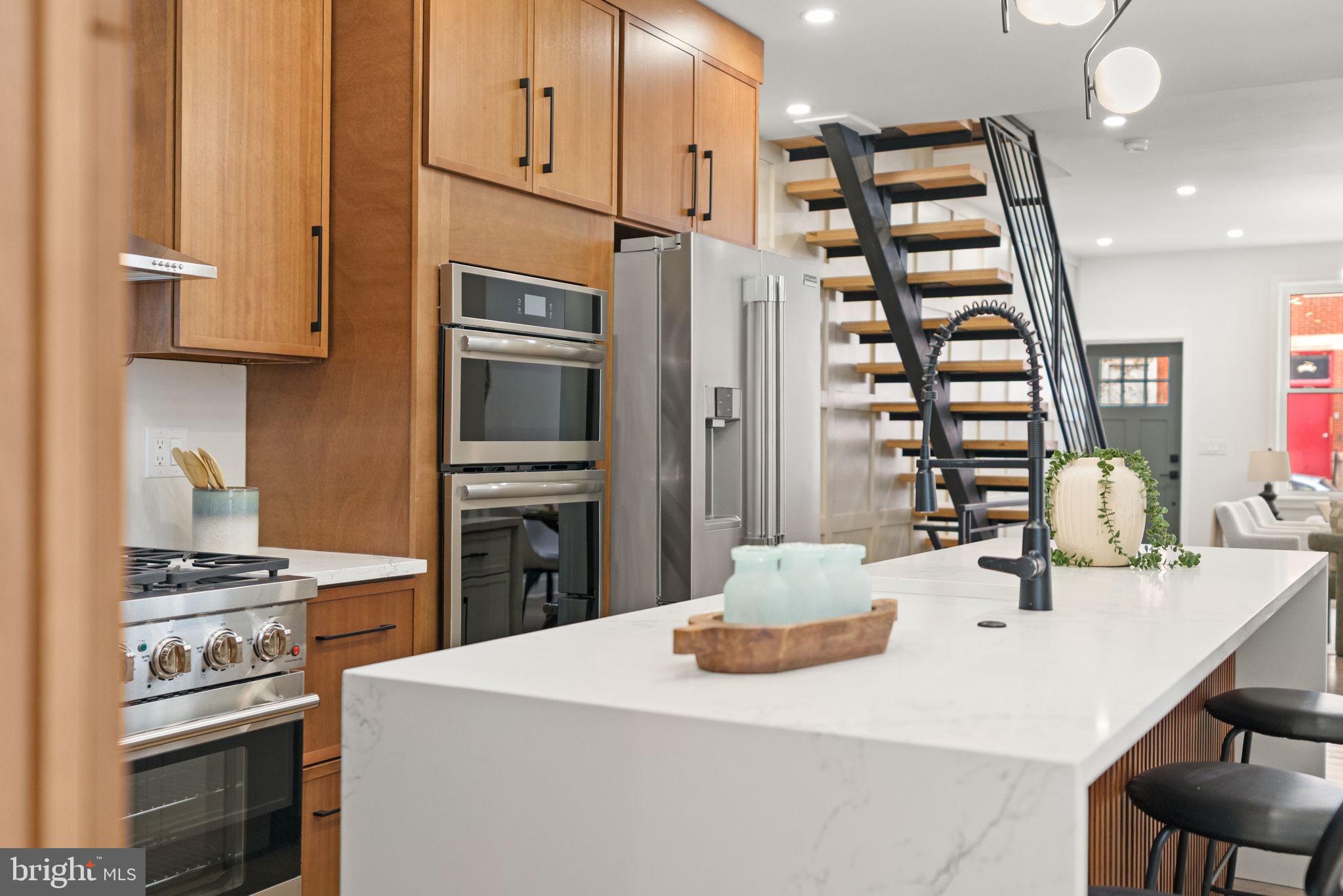 2308 CHRISTIAN STREET