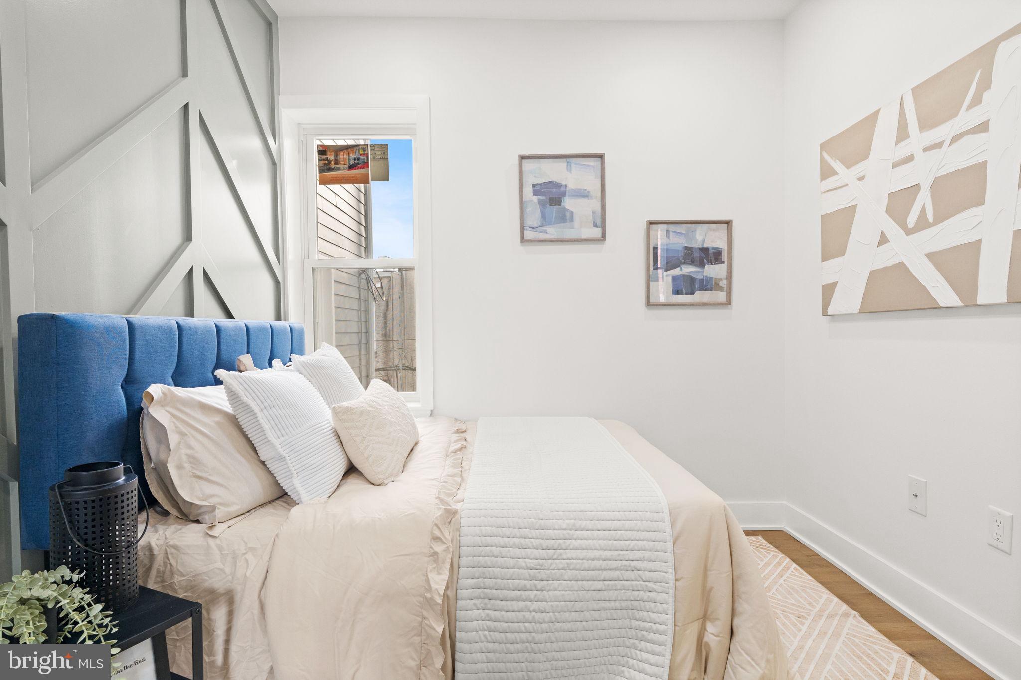 2308 CHRISTIAN STREET