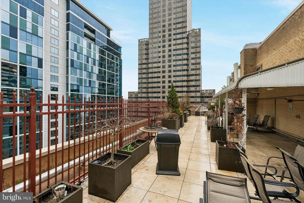 1900 JFK BOULEVARD 1408