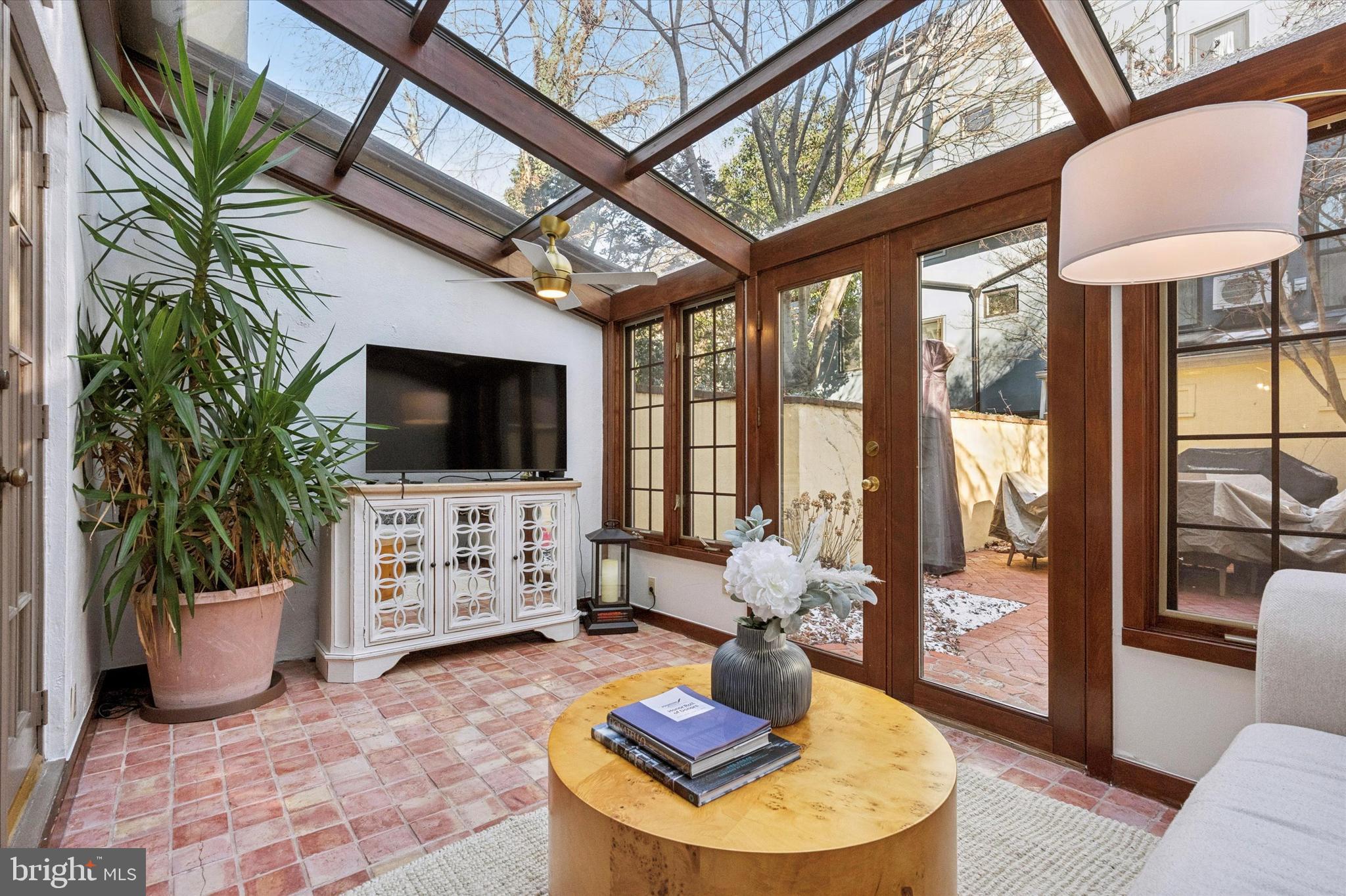 315 FITZWATER STREET