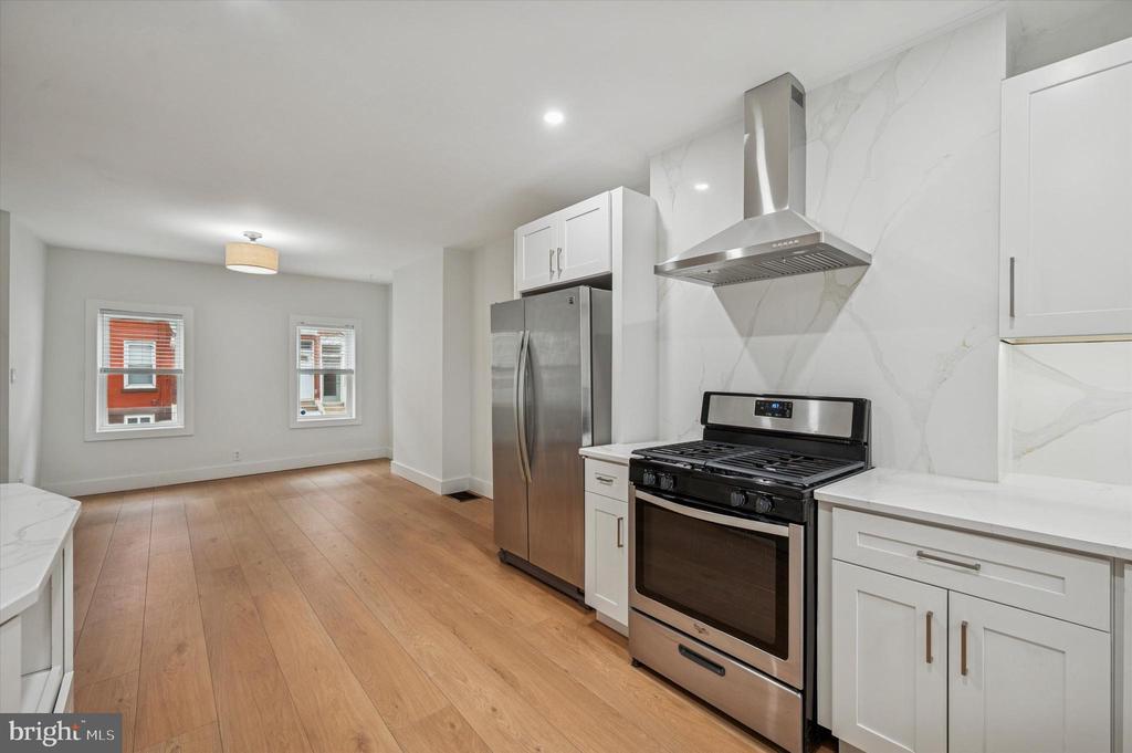 720 S 16TH STREET