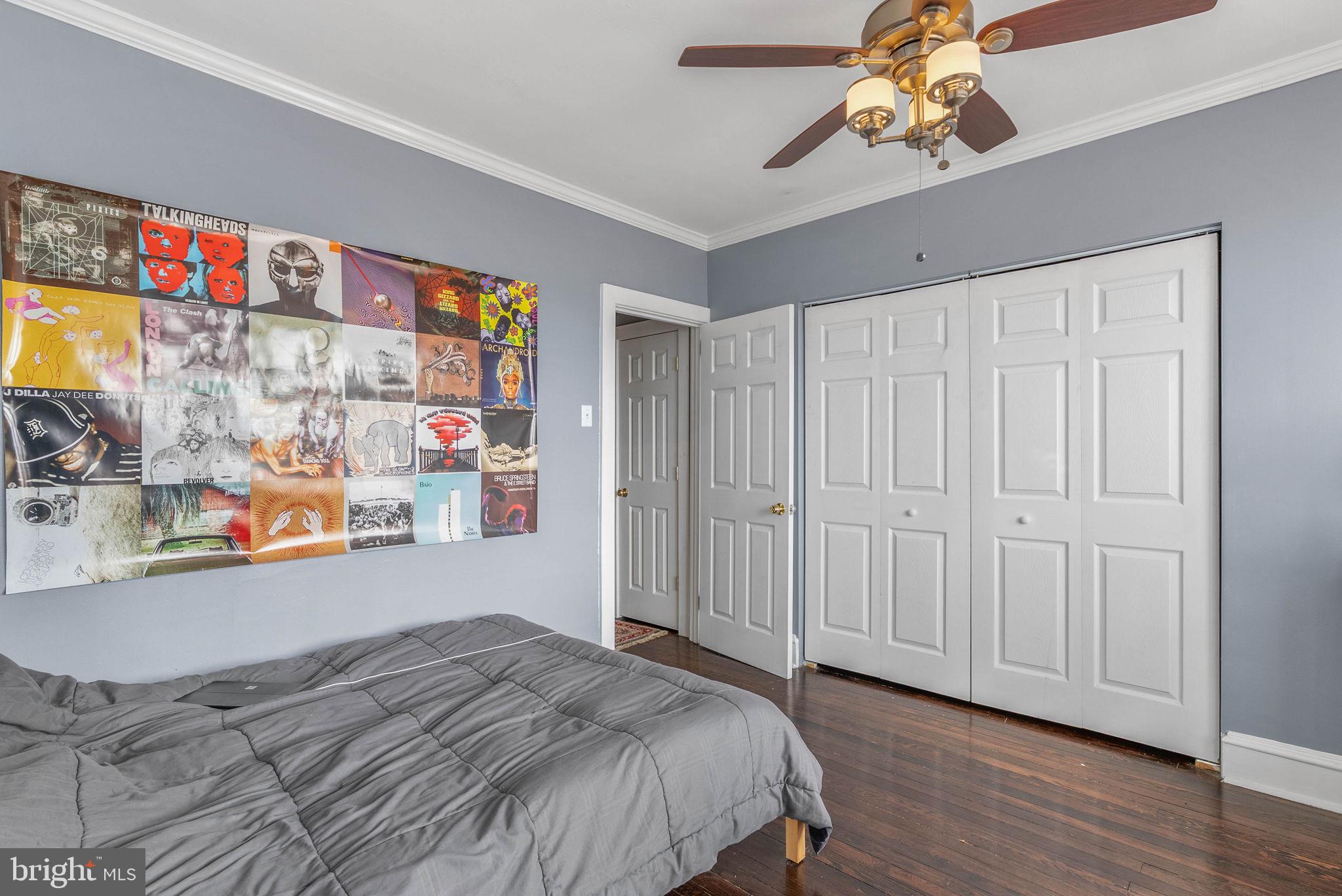 4069 MANAYUNK AVENUE