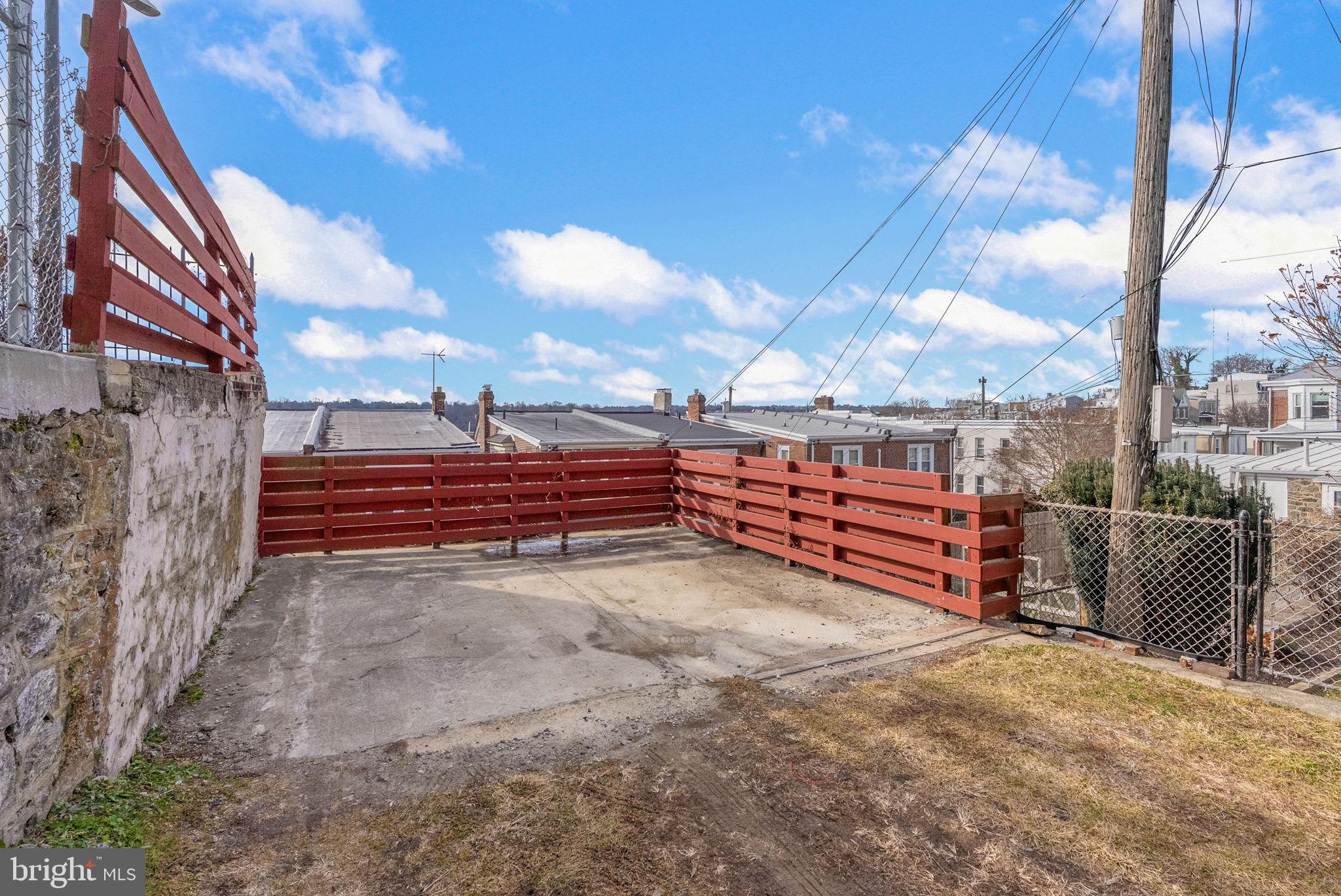 4069 MANAYUNK AVENUE