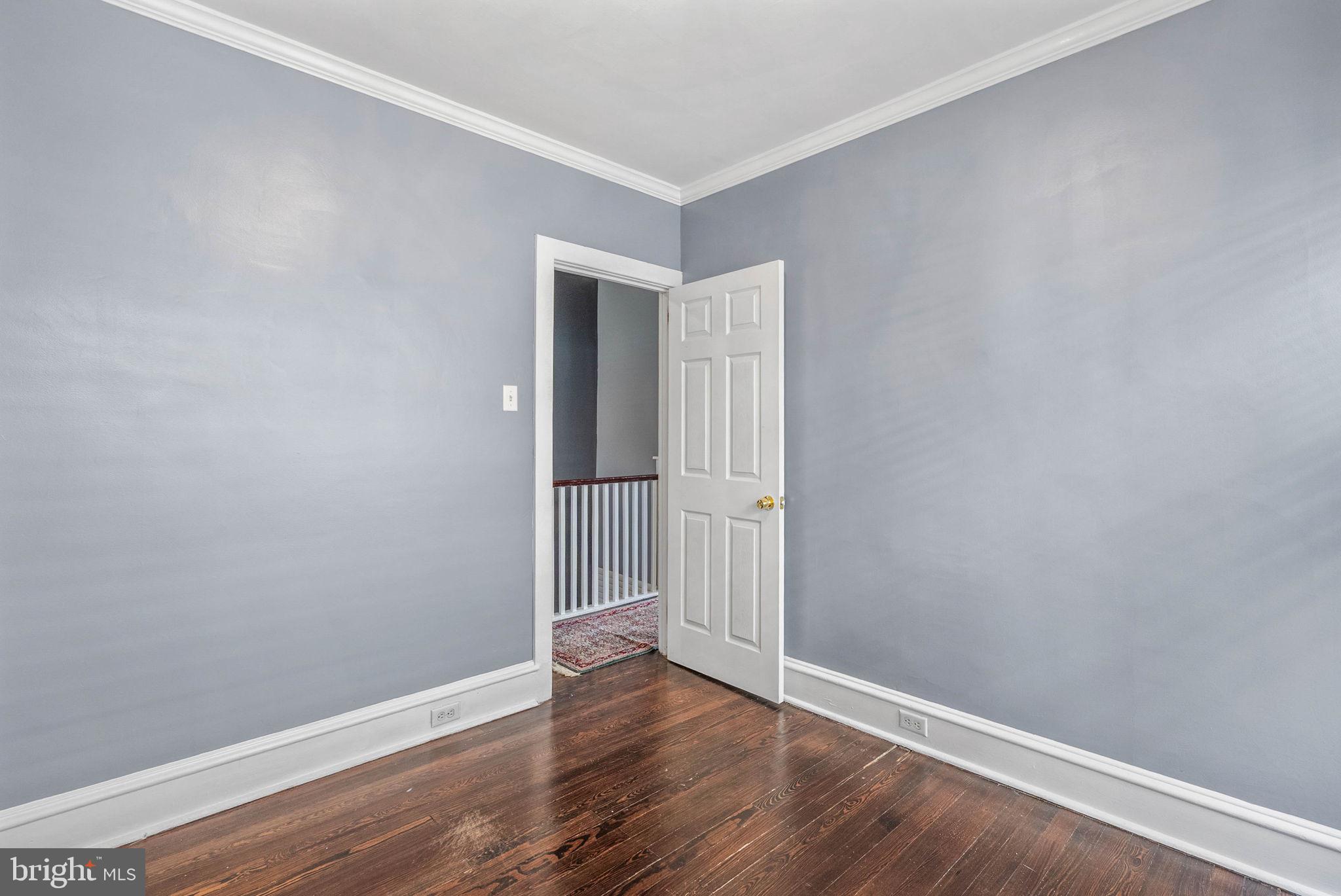4069 MANAYUNK AVENUE